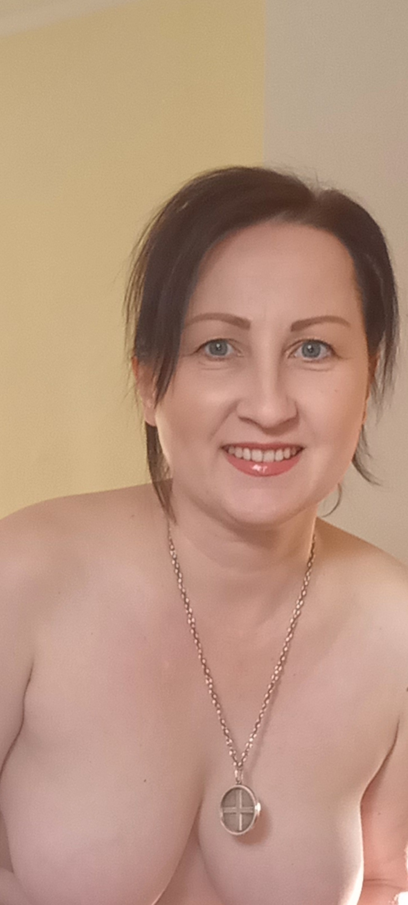 Mila.naturist profile