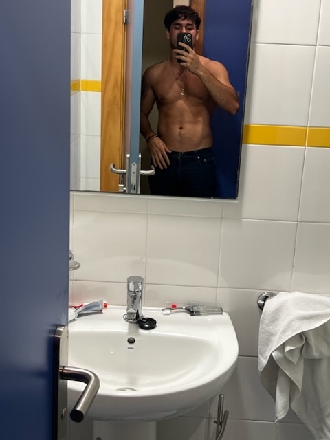 onlyfans20cmyogurin profile