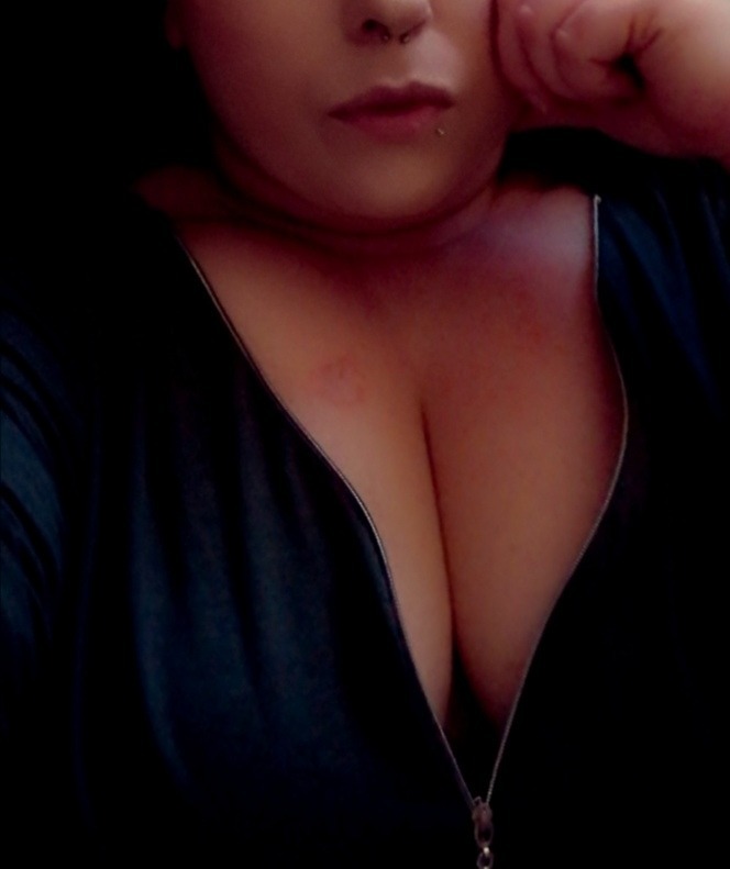 curvymommy1989 thumbnail