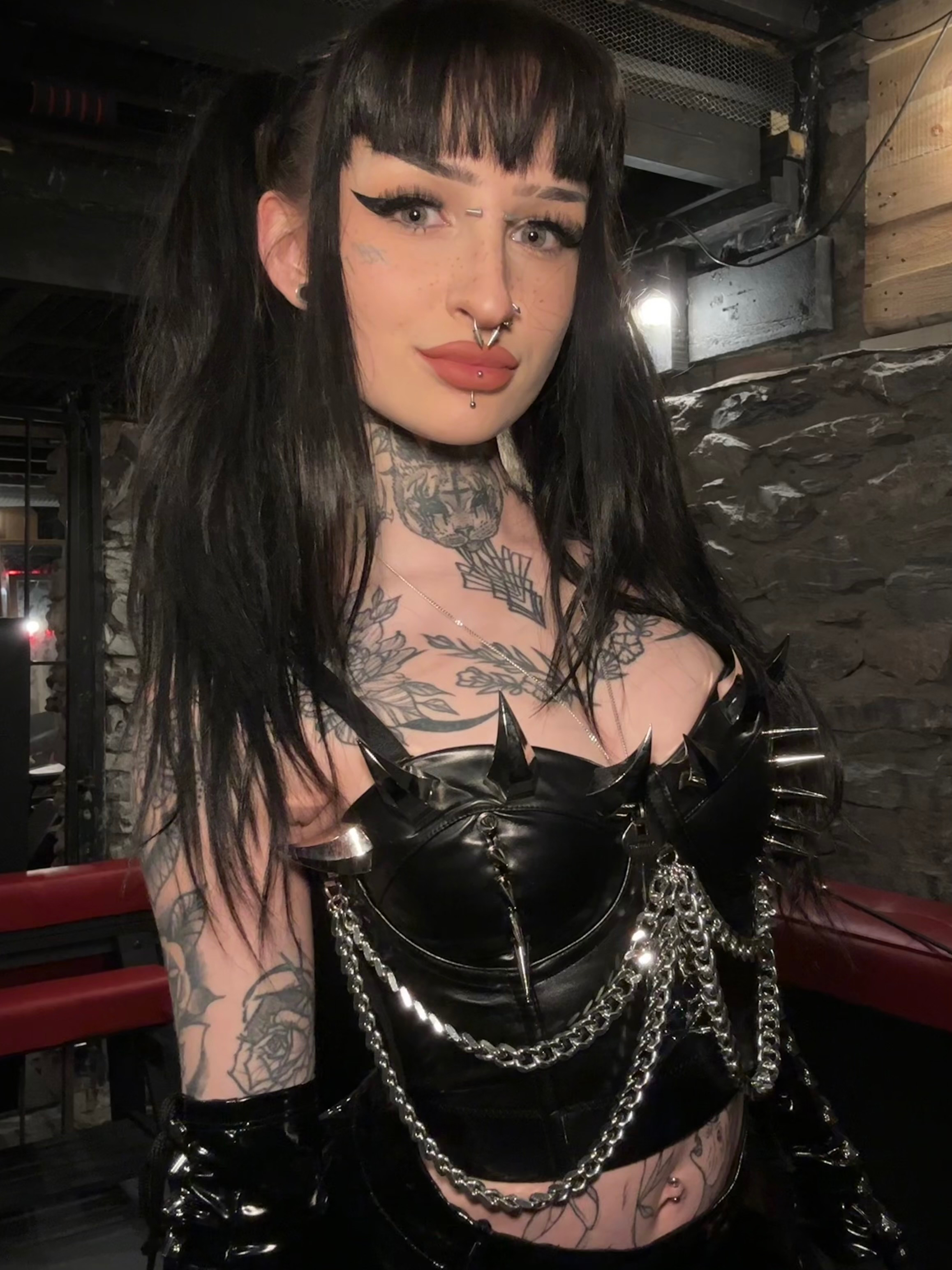 🖤TATTED GOTH MOMMY⛓️ FETISH FRIENDLY🖤 profile