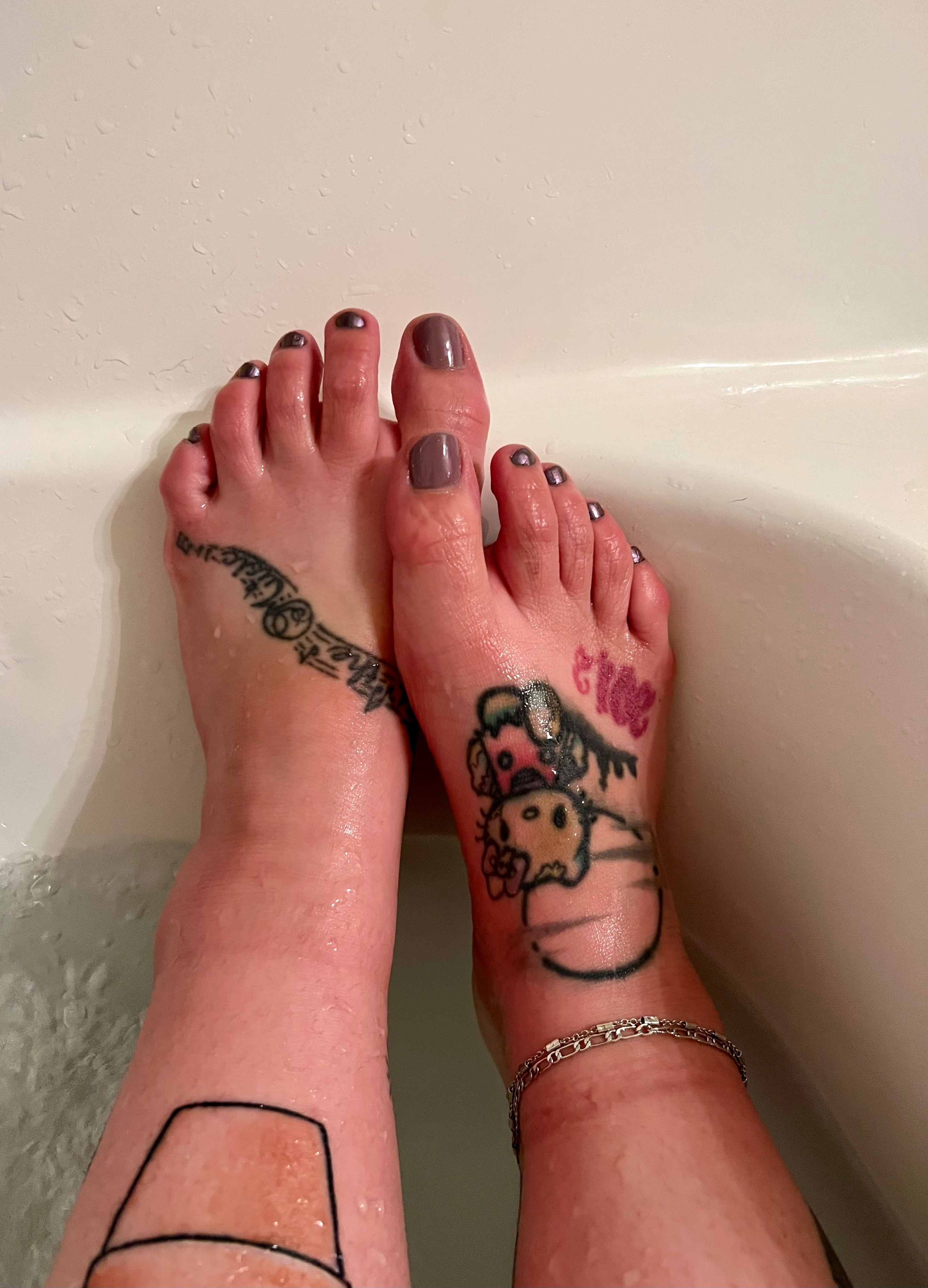 Tattooed Lil Feet profile