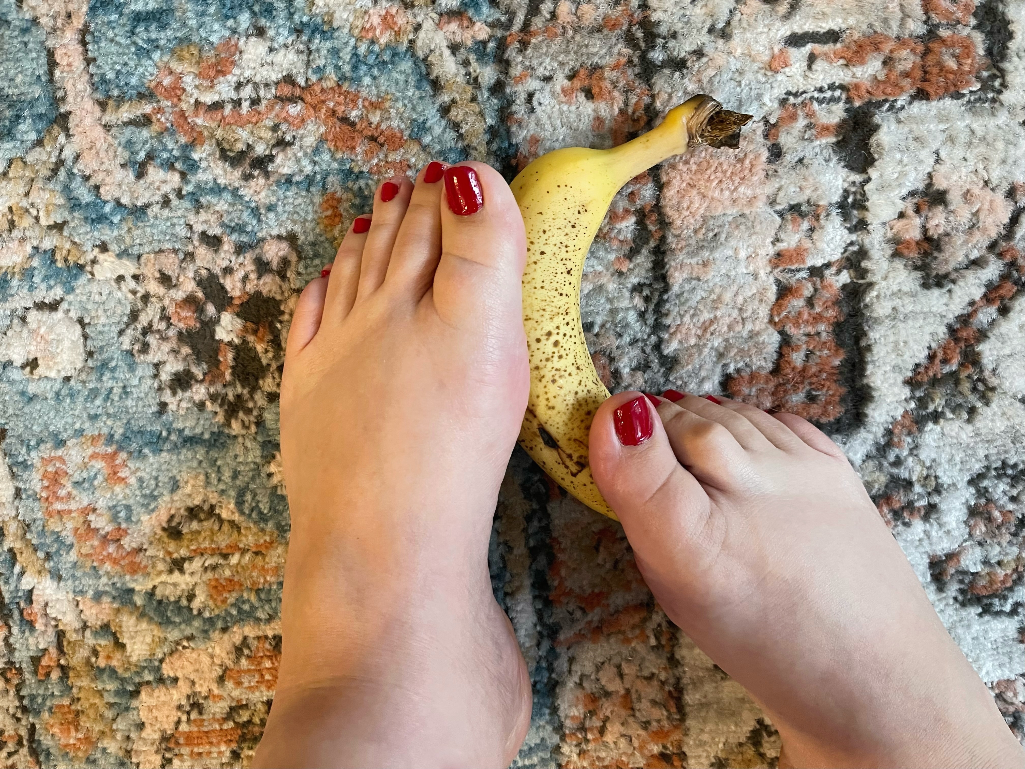 thiccgirltoes thumbnail