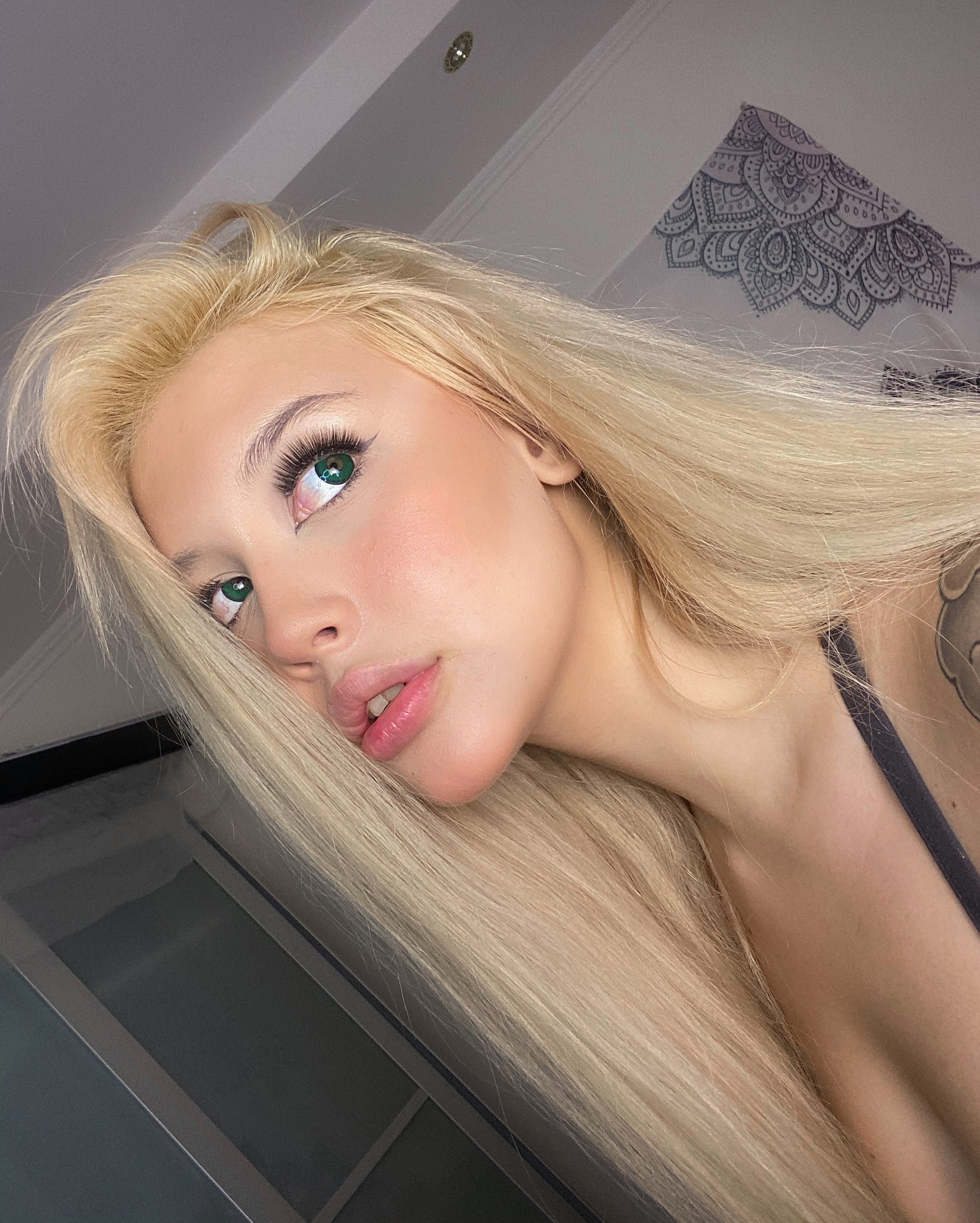 vickyfckingdoll profile