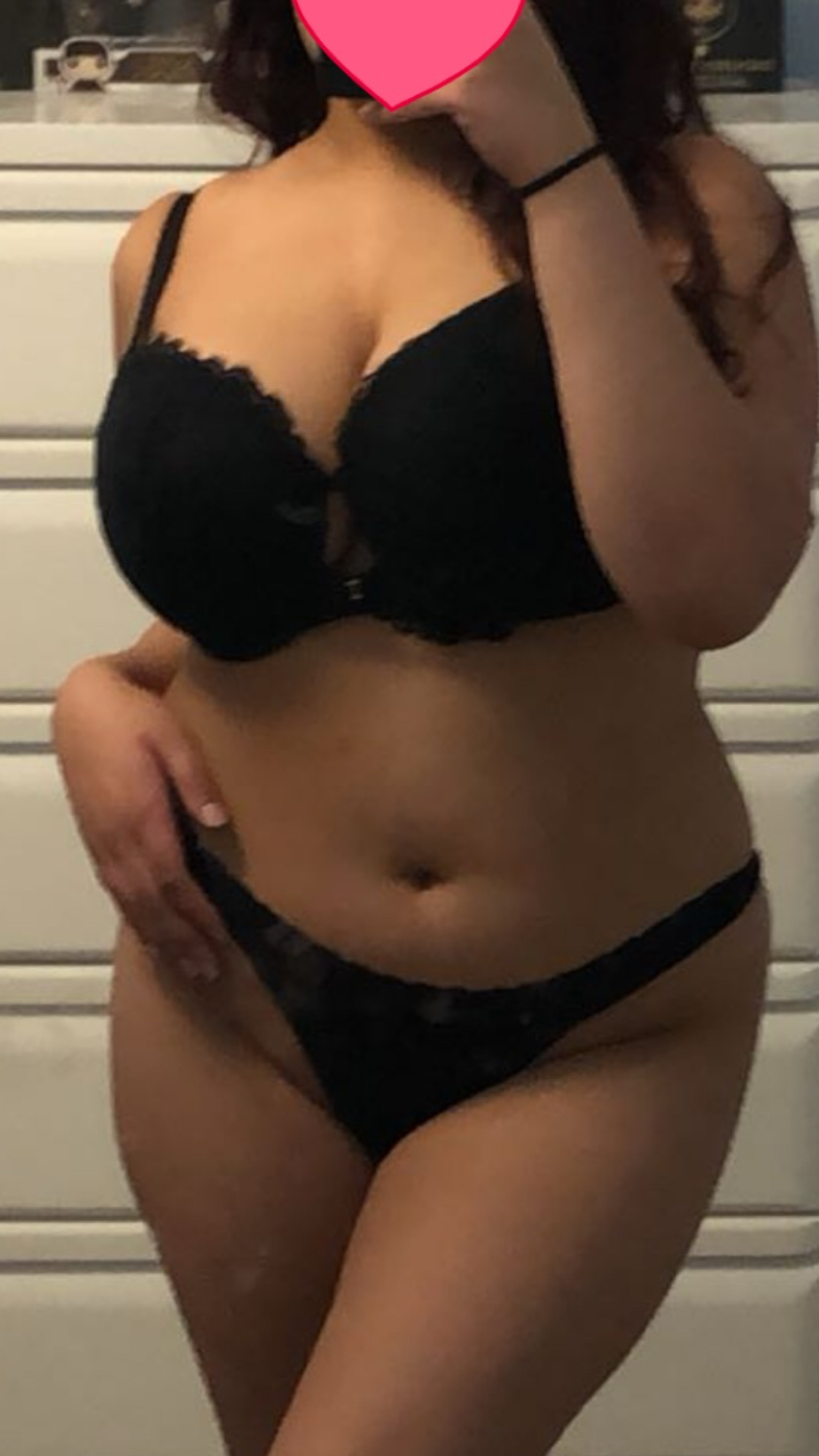 curvycelest profile