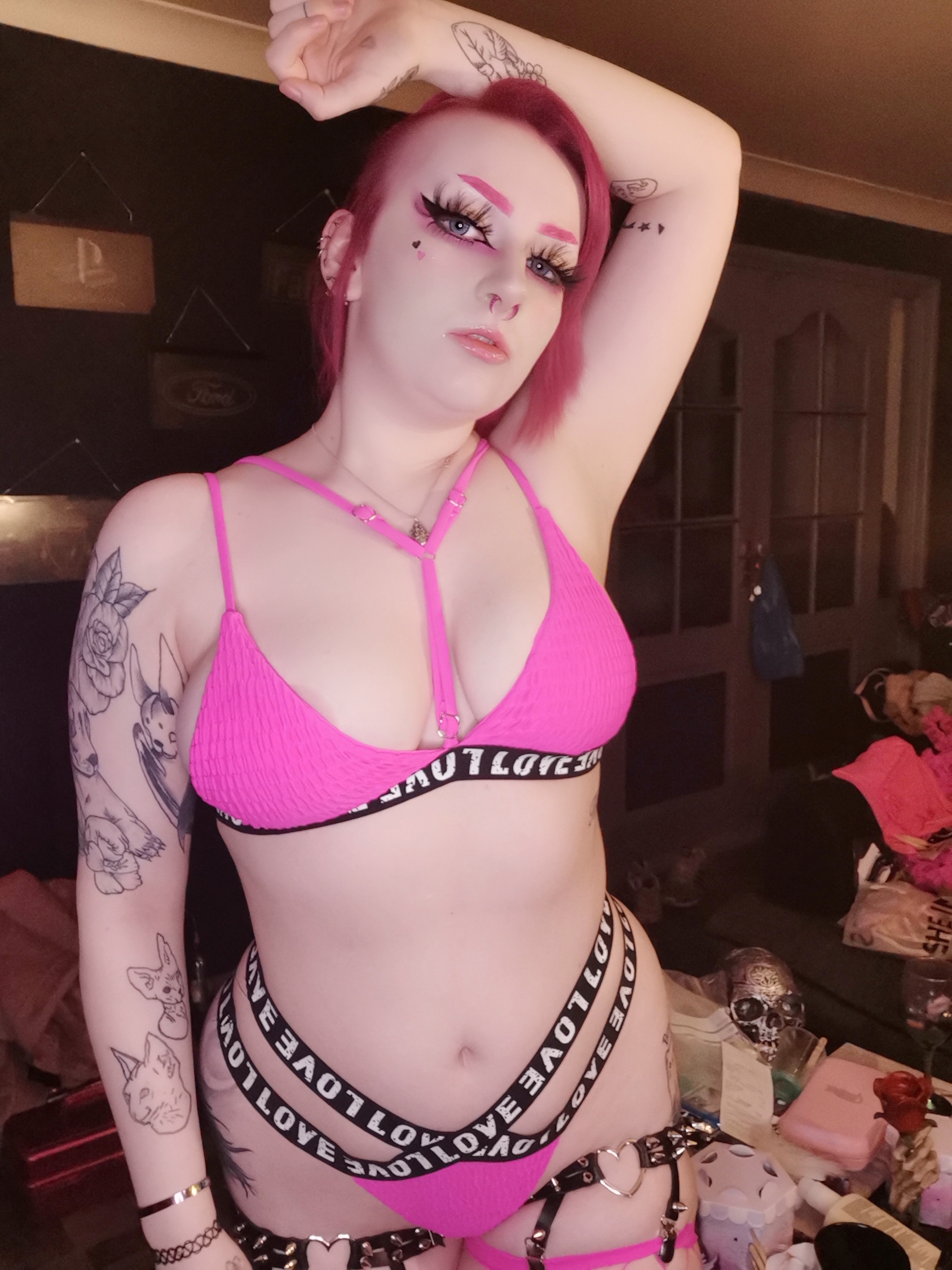 kinkycurvykittencover