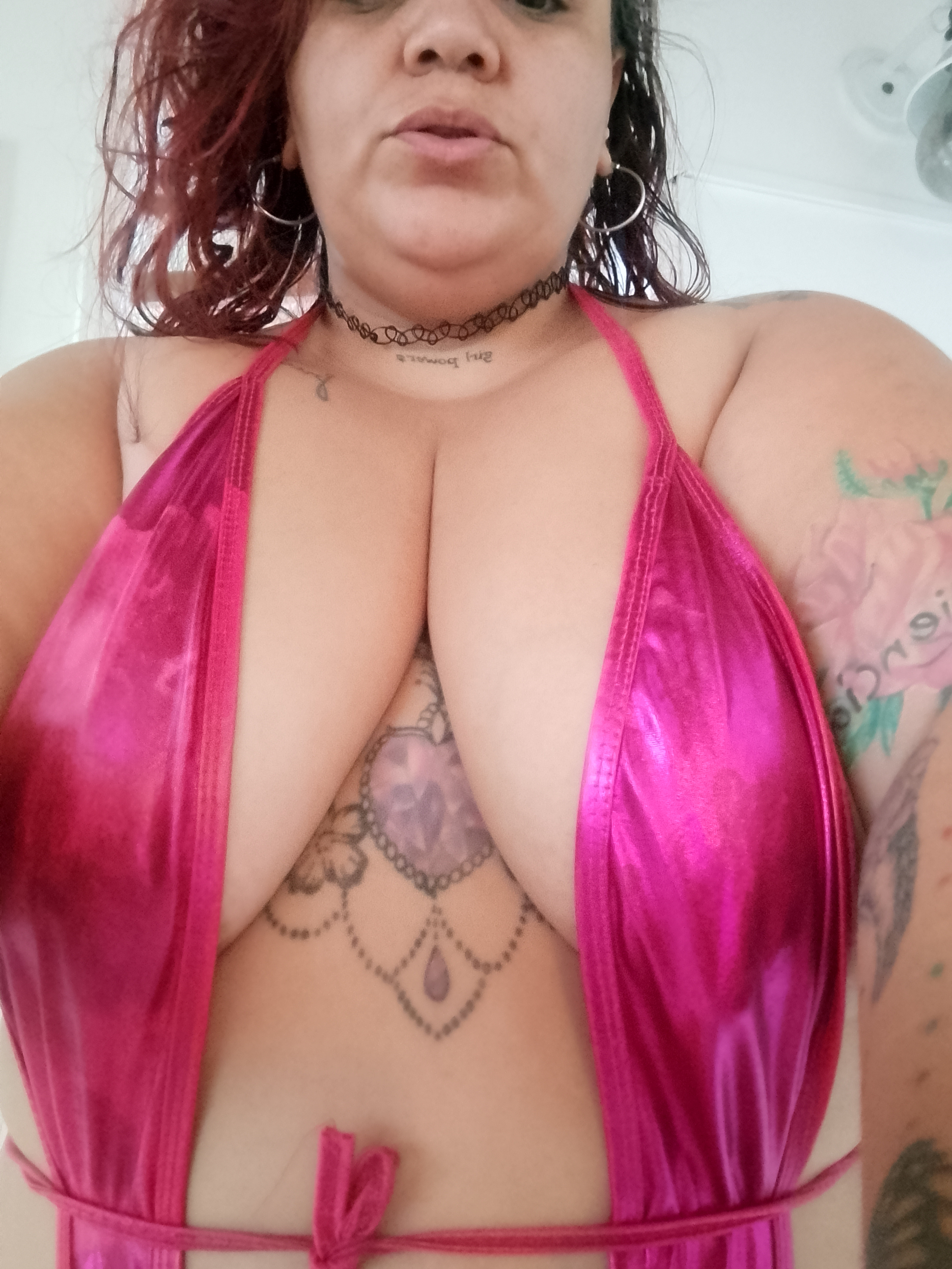 nathalia_bbw69 profile