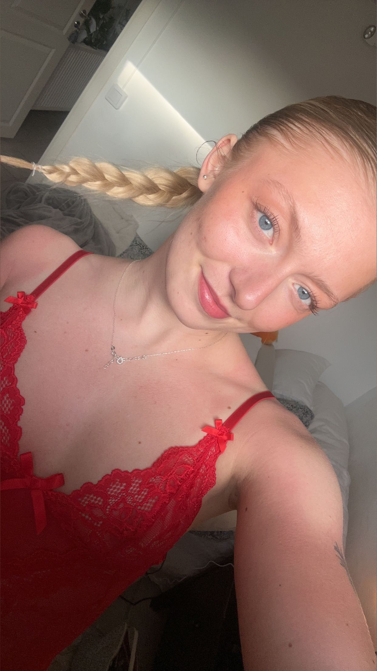 Swedishblondie profile