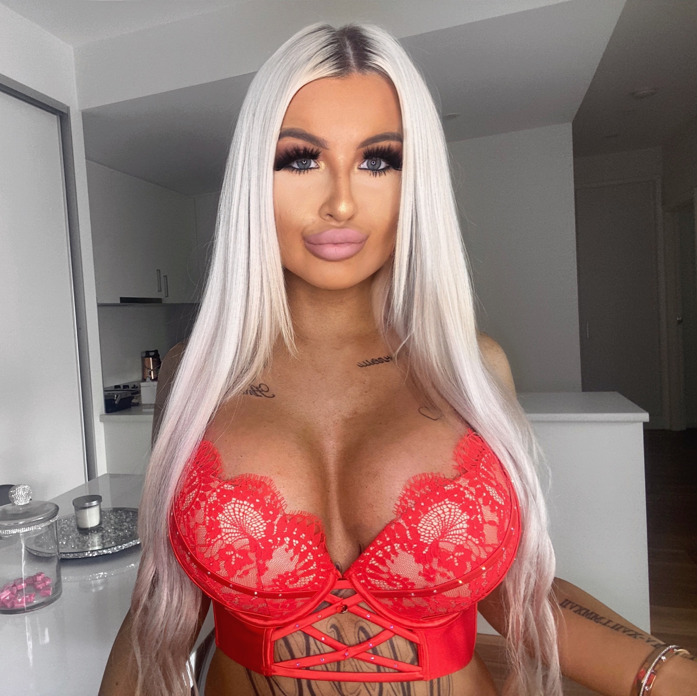 blondebarbiebimb thumbnail