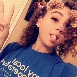 weedbabygirl profile