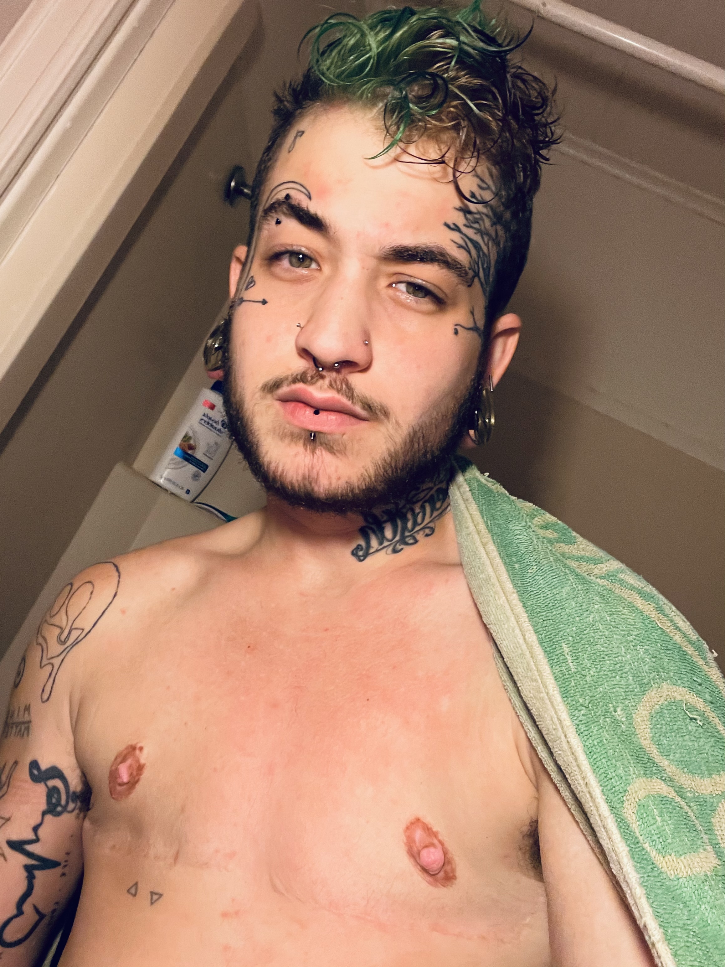 tattedtransboi profile