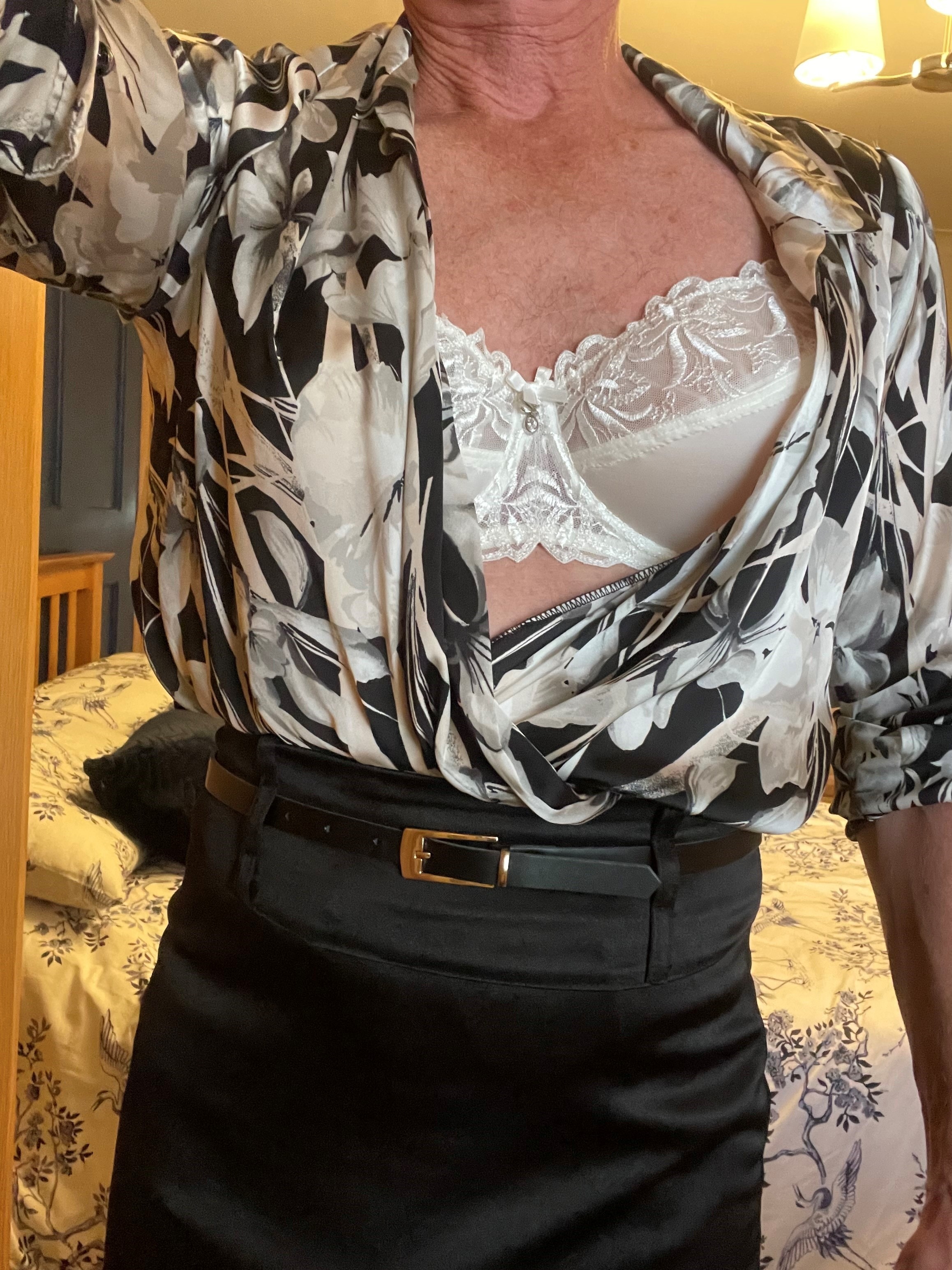 PamandTed - Luxury Crossdresser profile