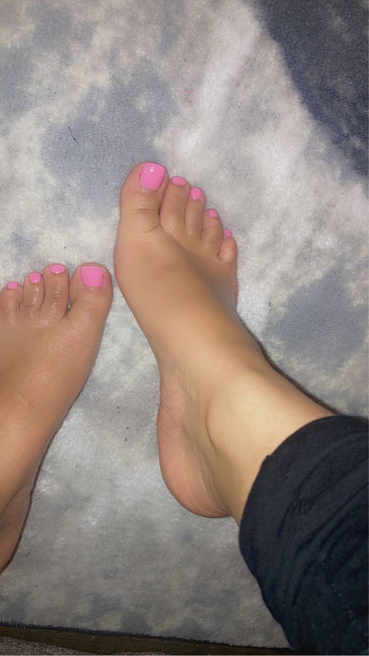 prettyfeetgeorgia thumbnail