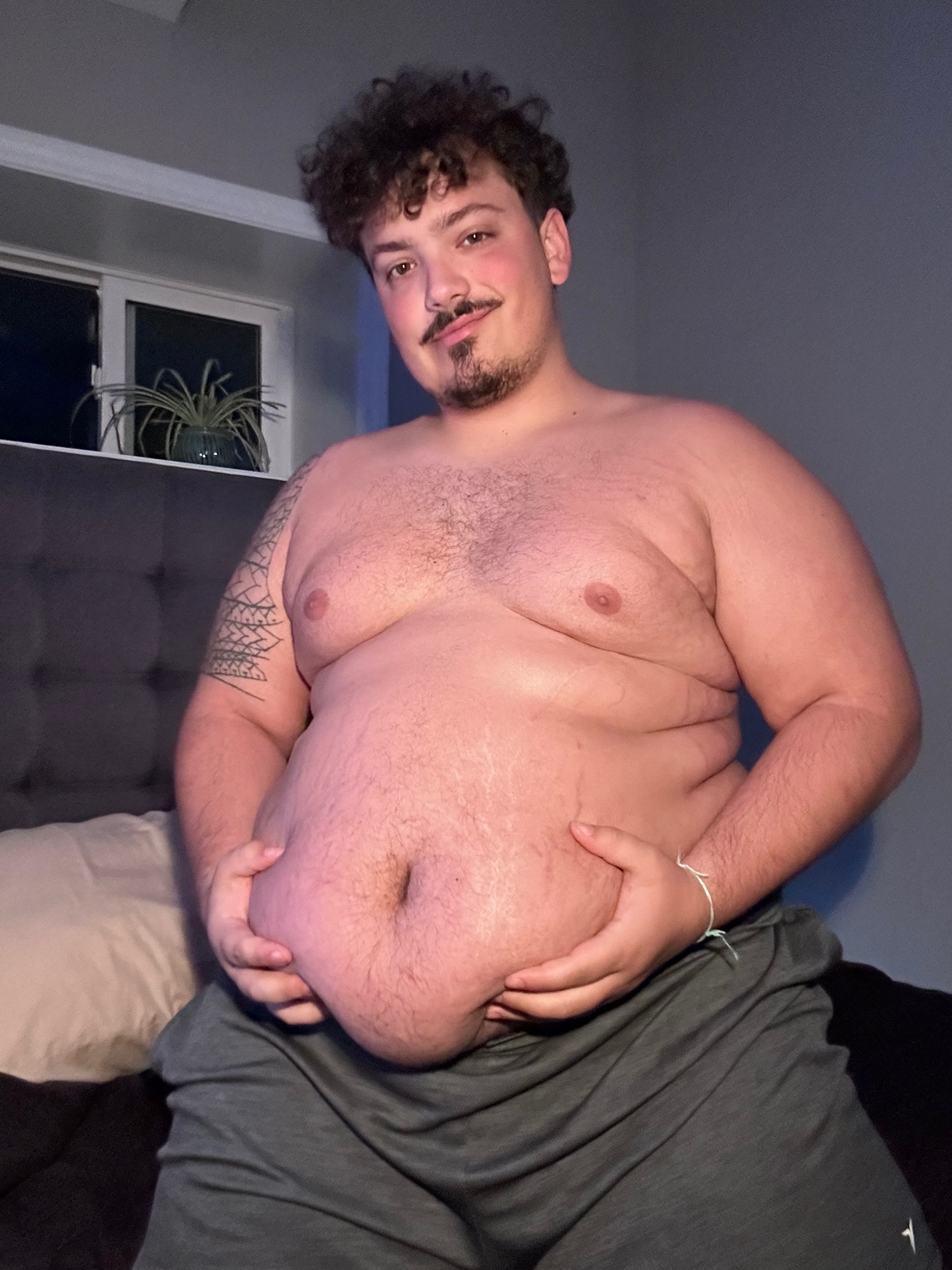 Drewbellymore profile