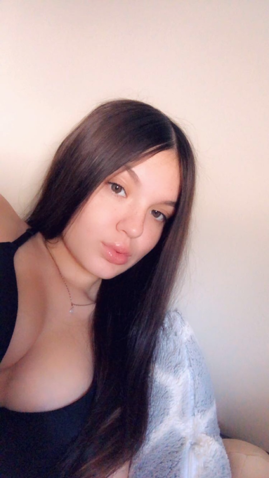 sexysnowbunny711 profile