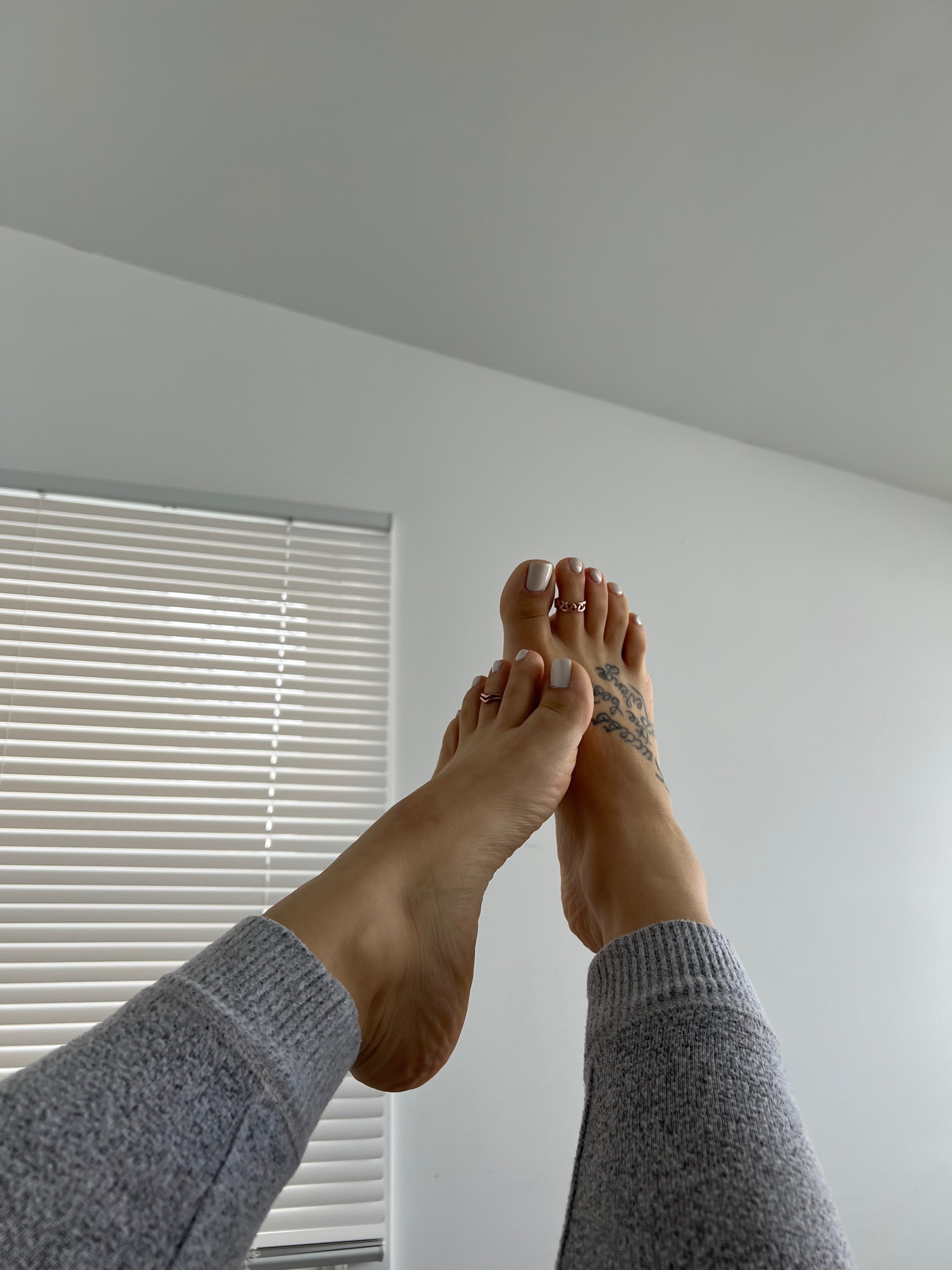 simplylatinafeet32 thumbnail