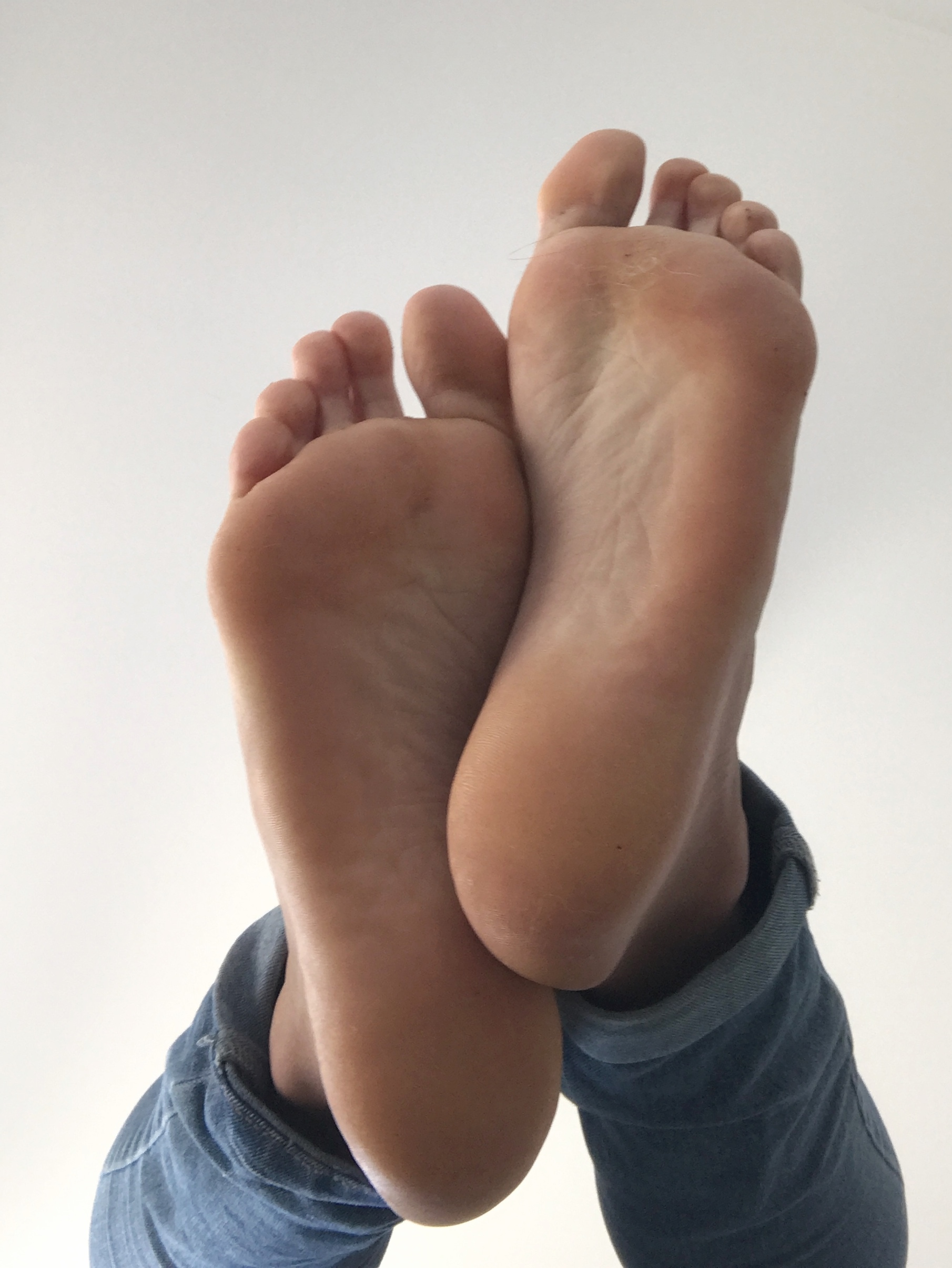 my british feet profile