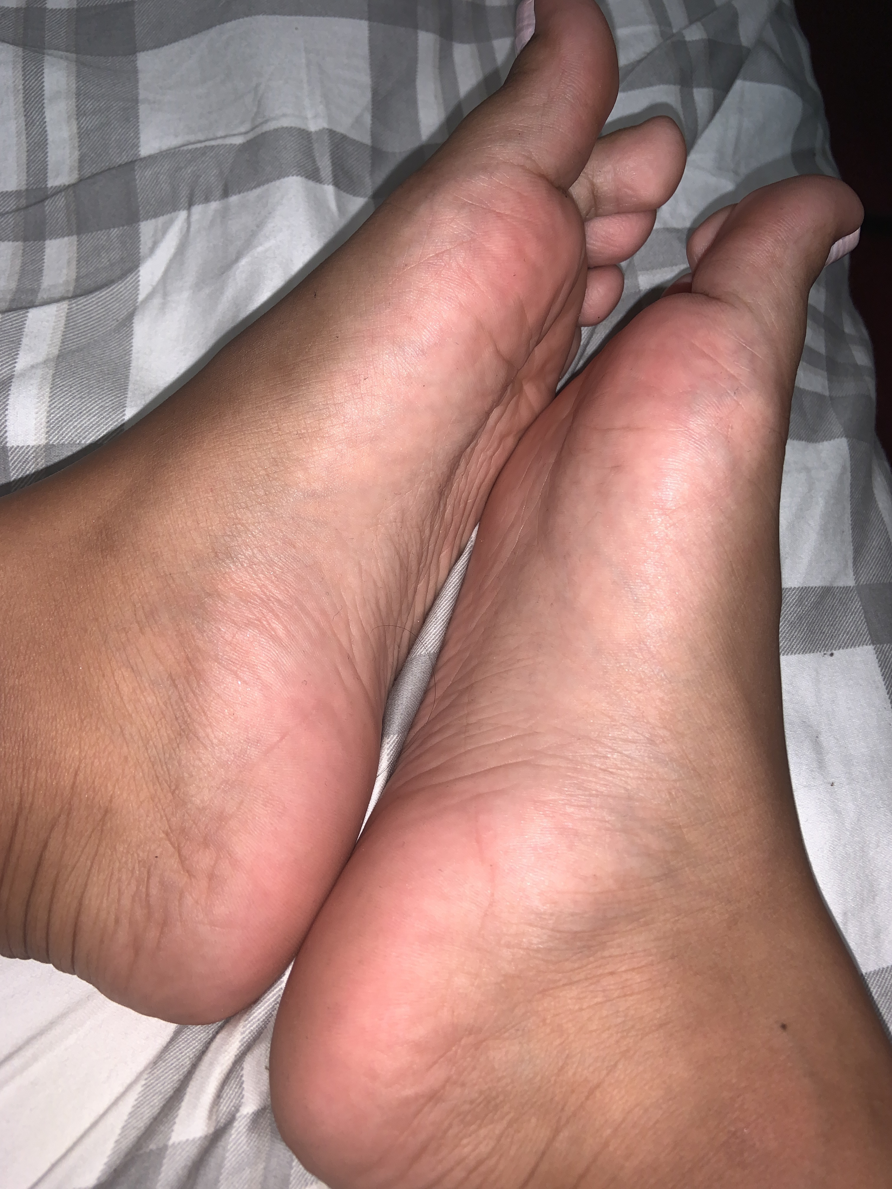 Baby doll feet thumbnail