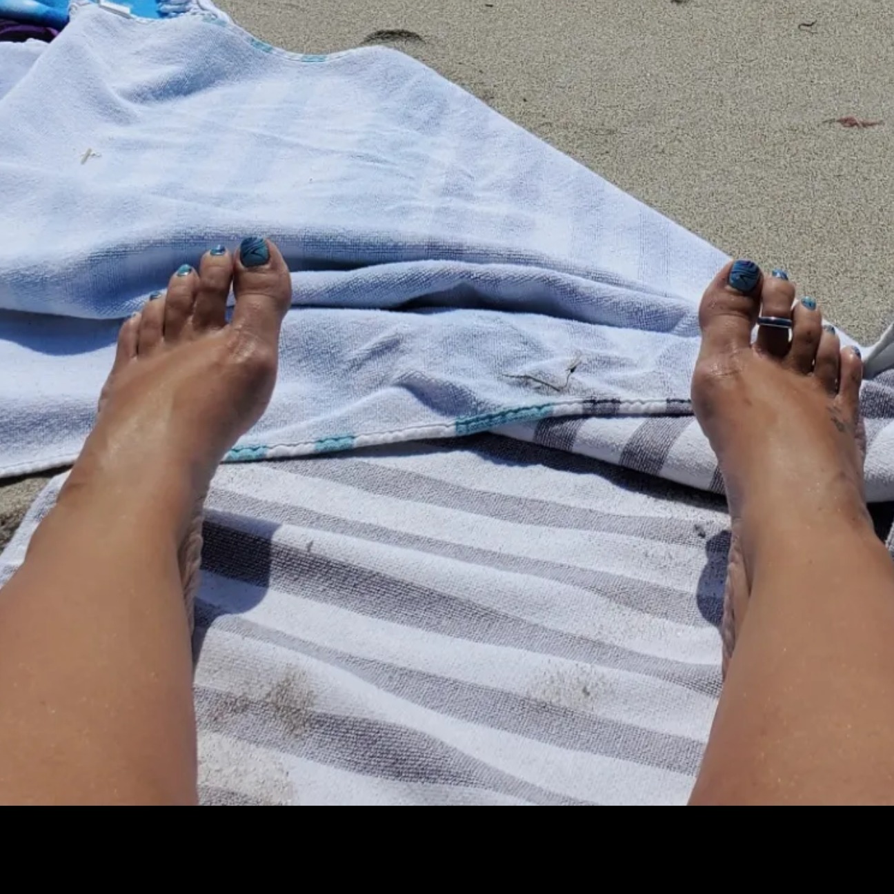 Mmmmmmm feet thumbnail