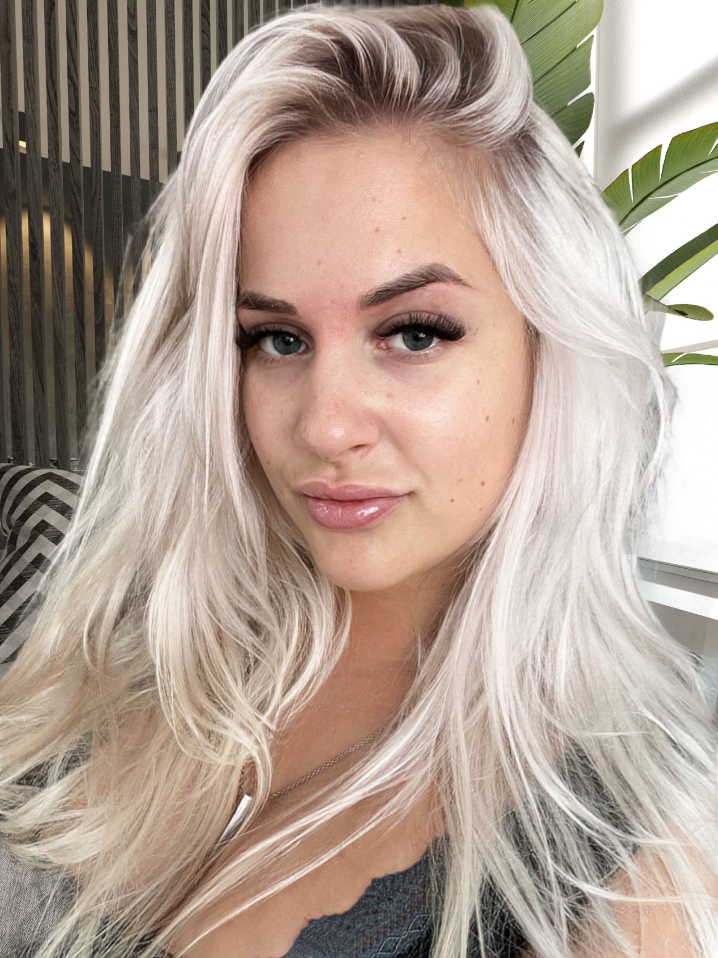 mellywhite21 profile