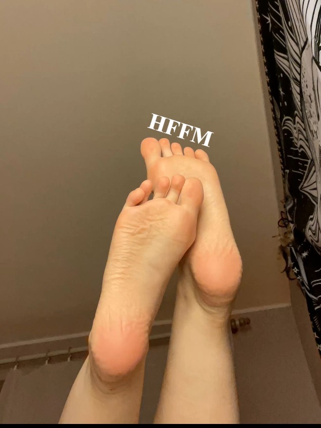 hotfeetforme profile