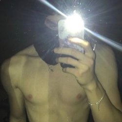 Italiantwink98 profile