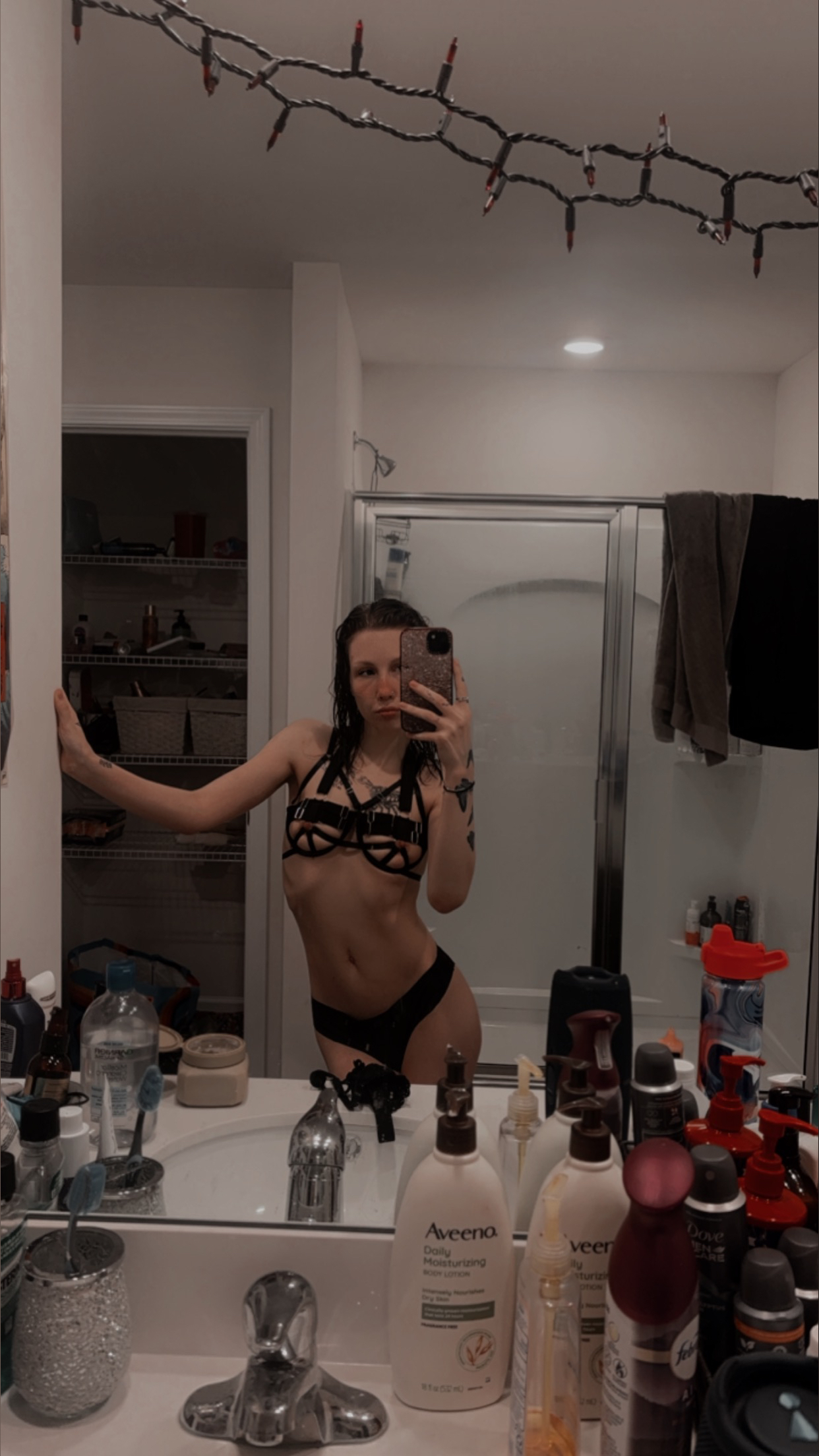 scorpioqueen22 profile