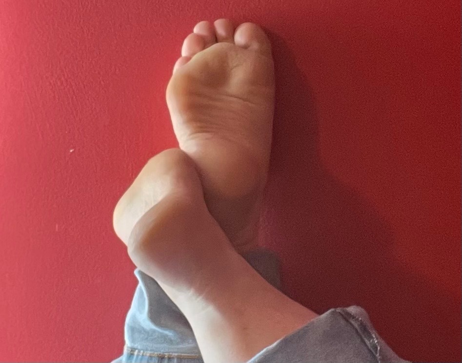 Foot Fairy 🦶🏻 profile