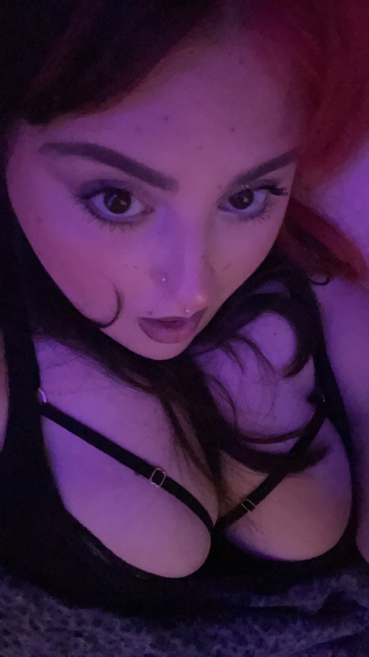 BIG titty goth gf💋888 profile