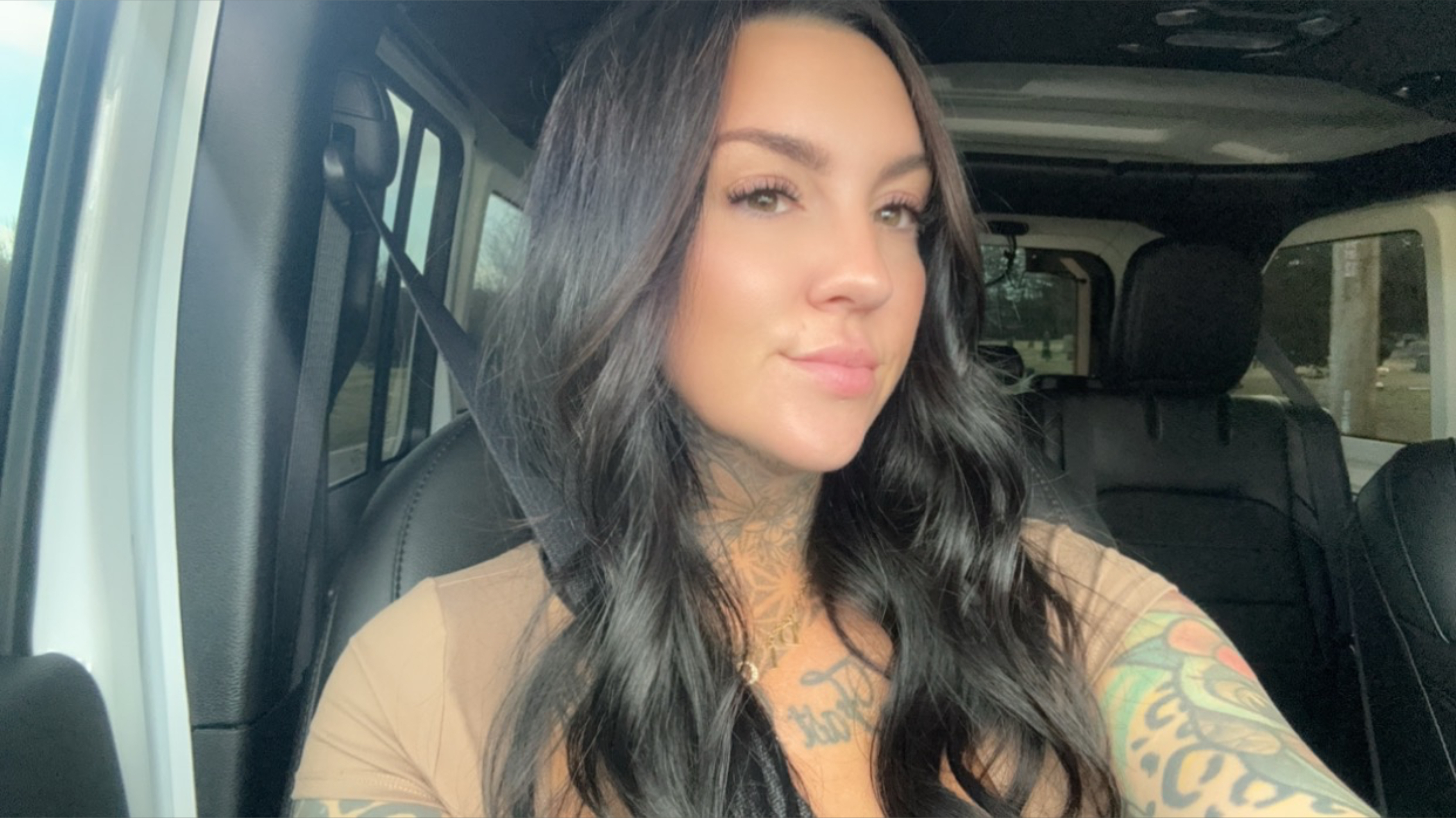 TattedWifey profile