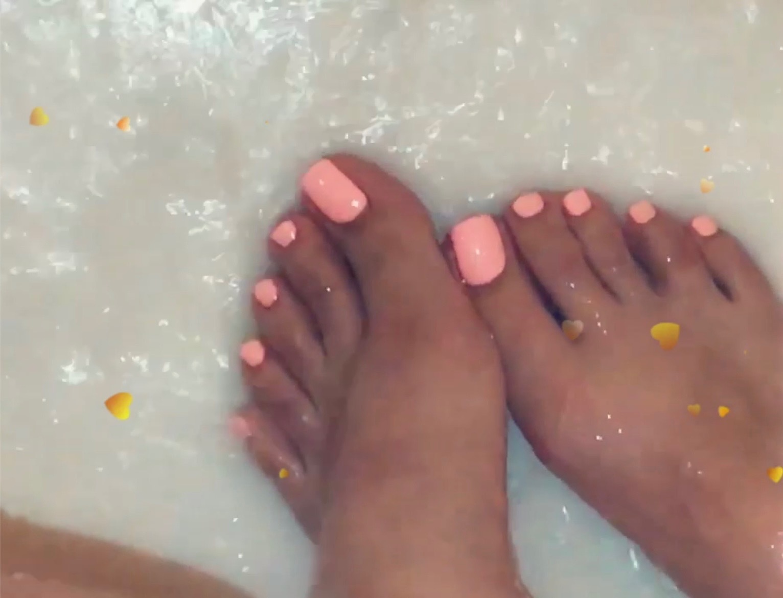 Pretty feet ✨ thumbnail