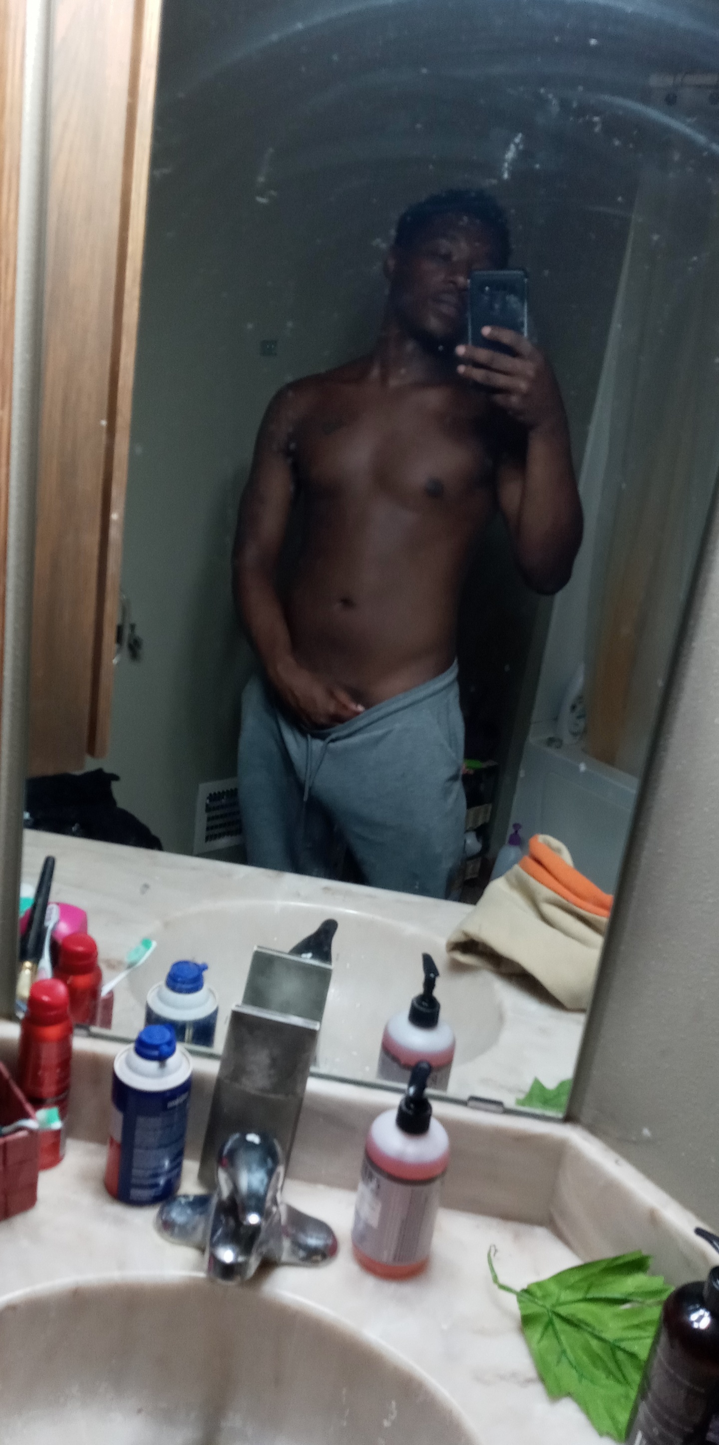 kingdaddydick7414 profile