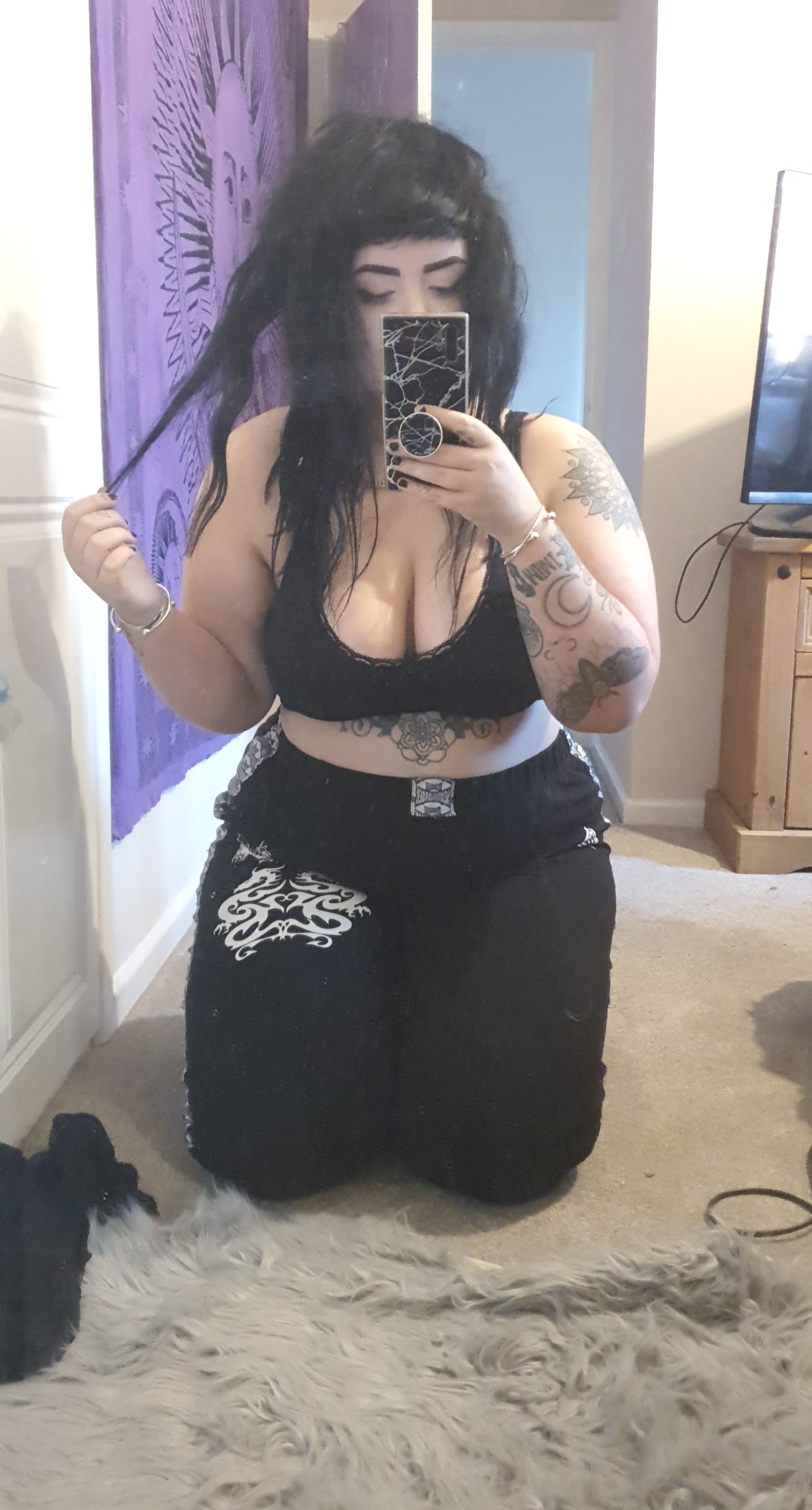 Gothbitch thumbnail