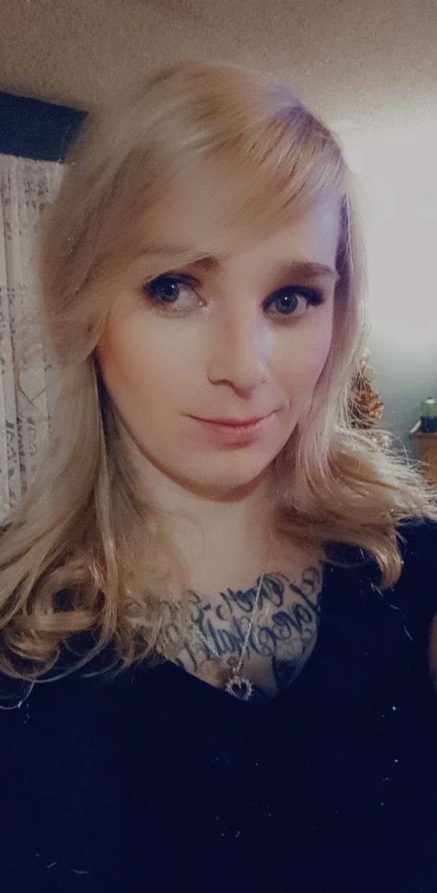 bitytityblondecommity profile