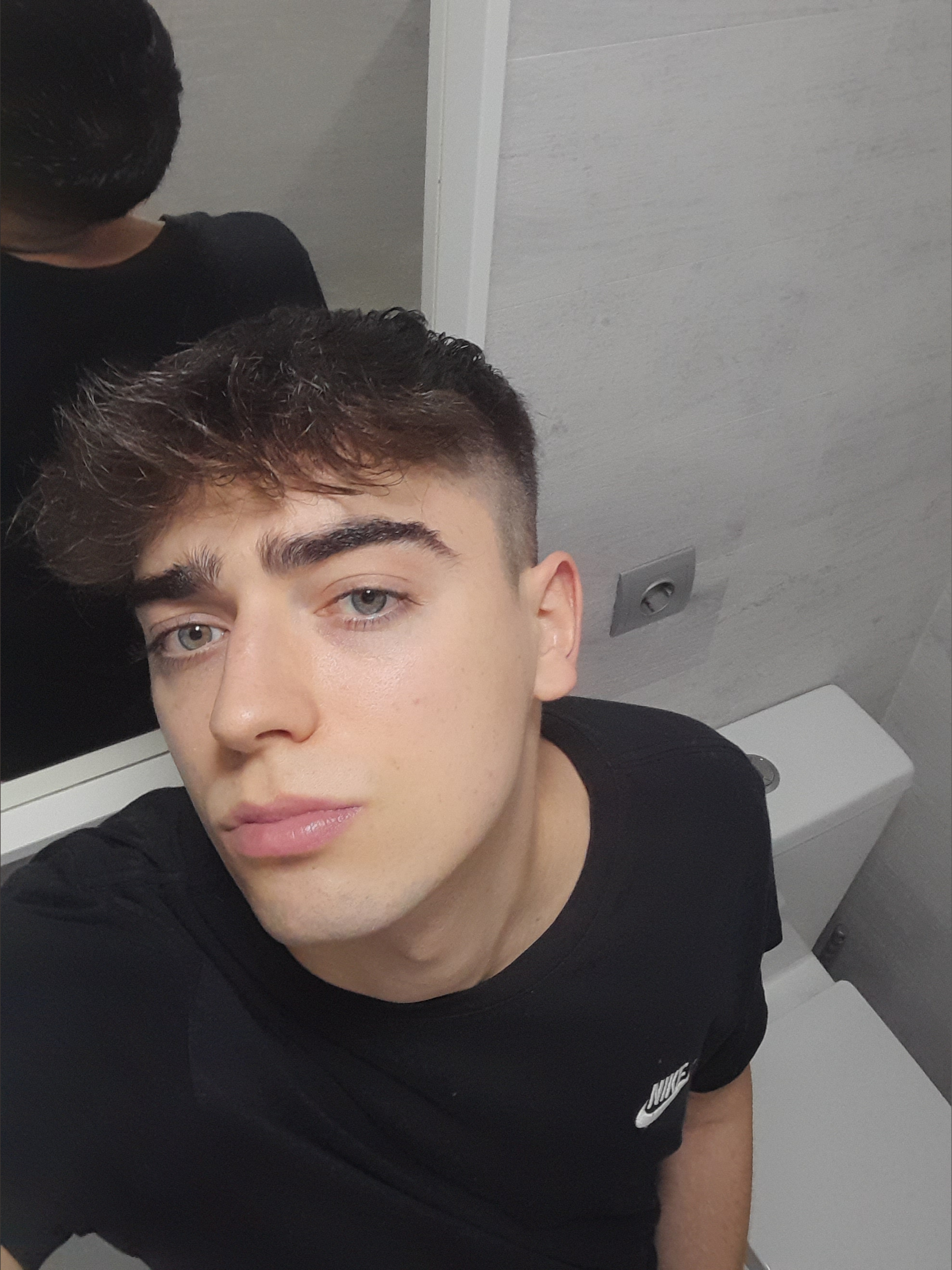 andytwink01 profile