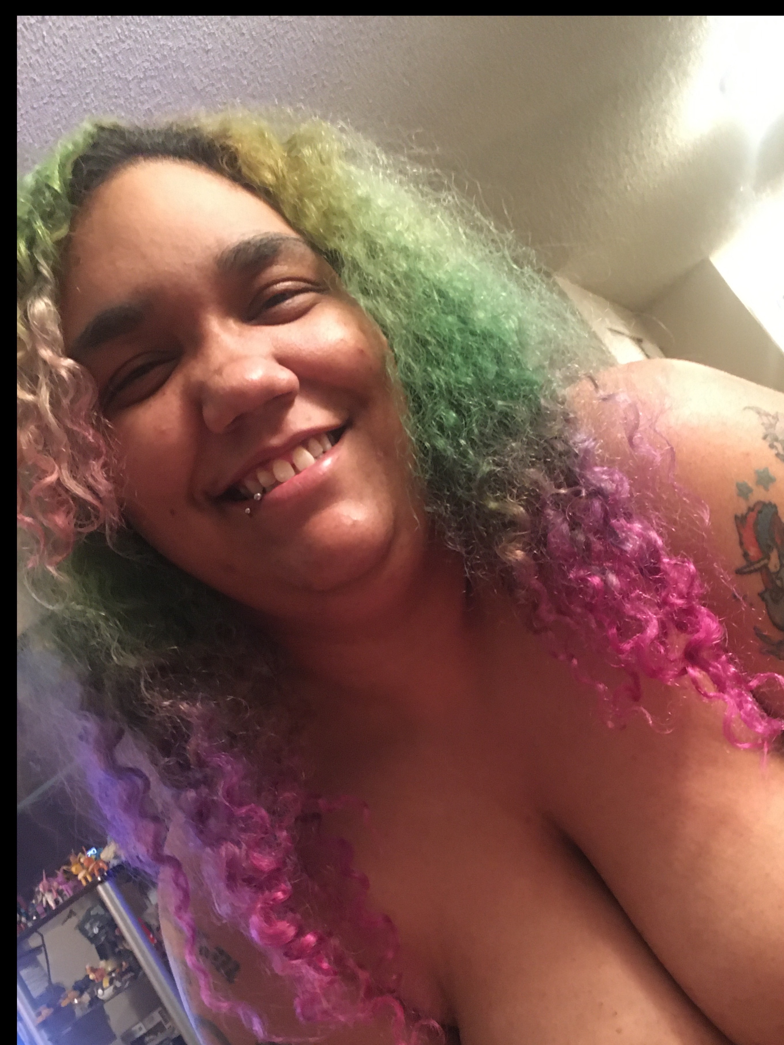 rainbowllamacorn profile