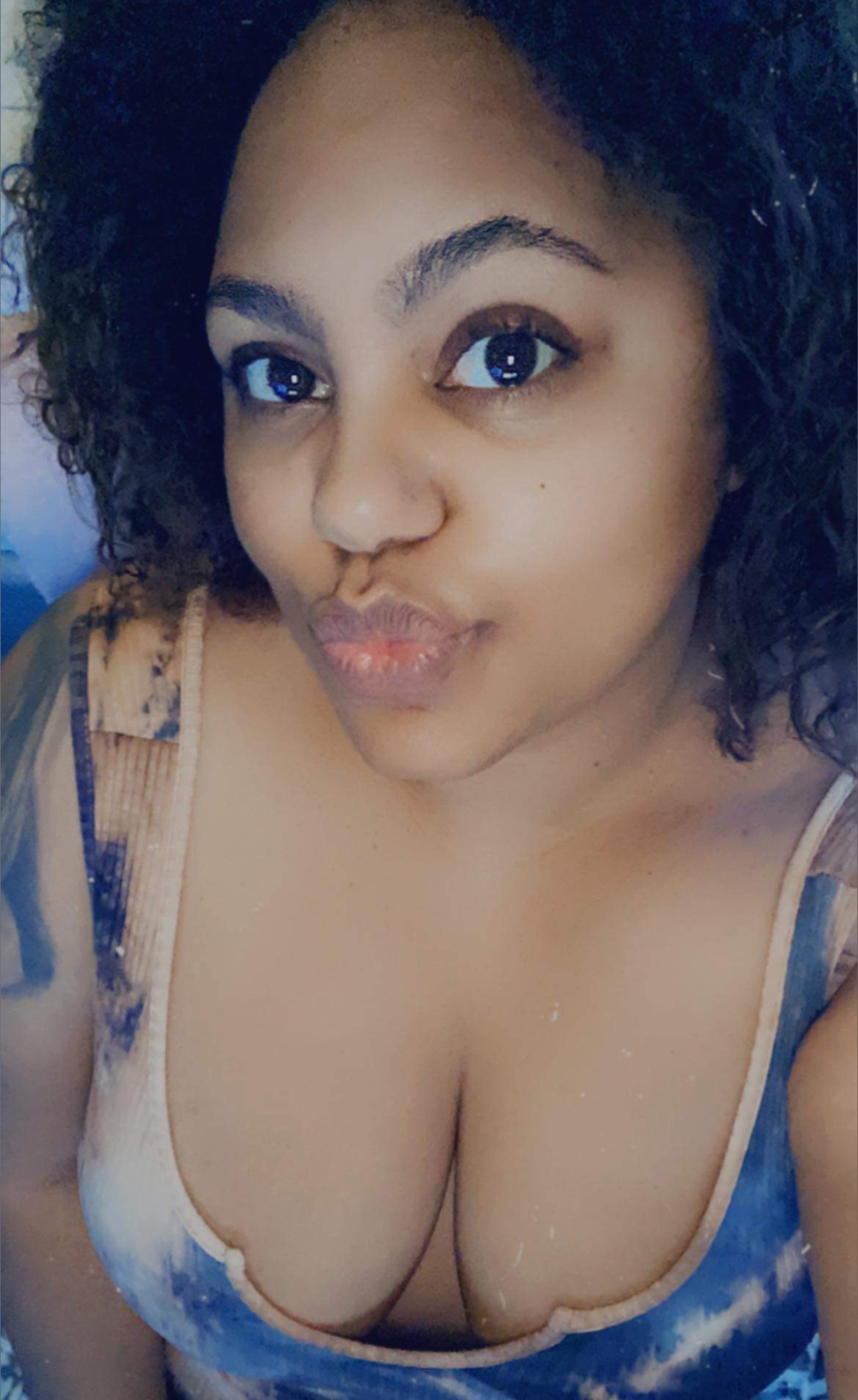 MzRedbone87 profile