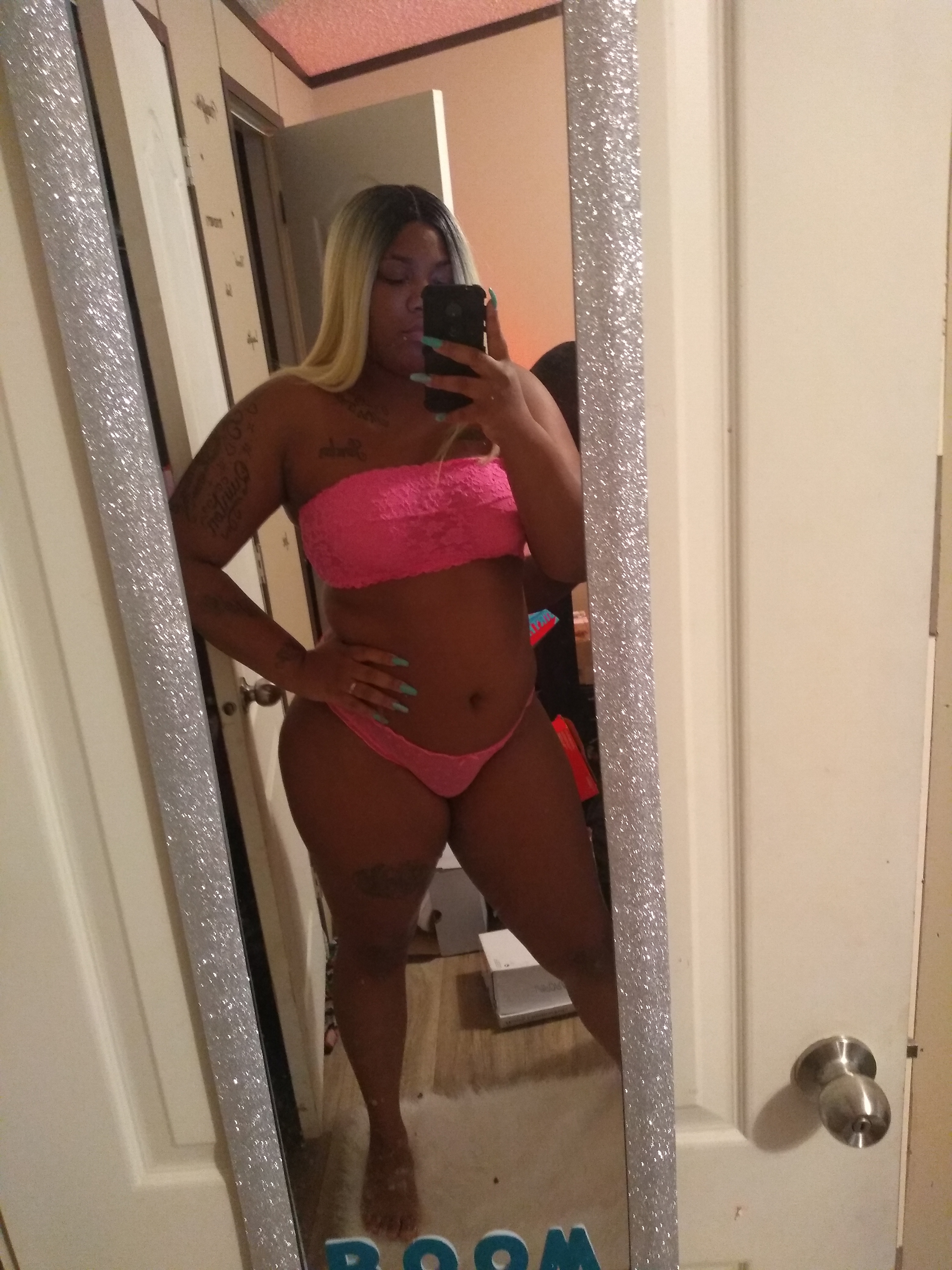 Ebonyhotwife profile