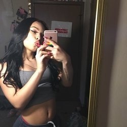 Shesmilan profile