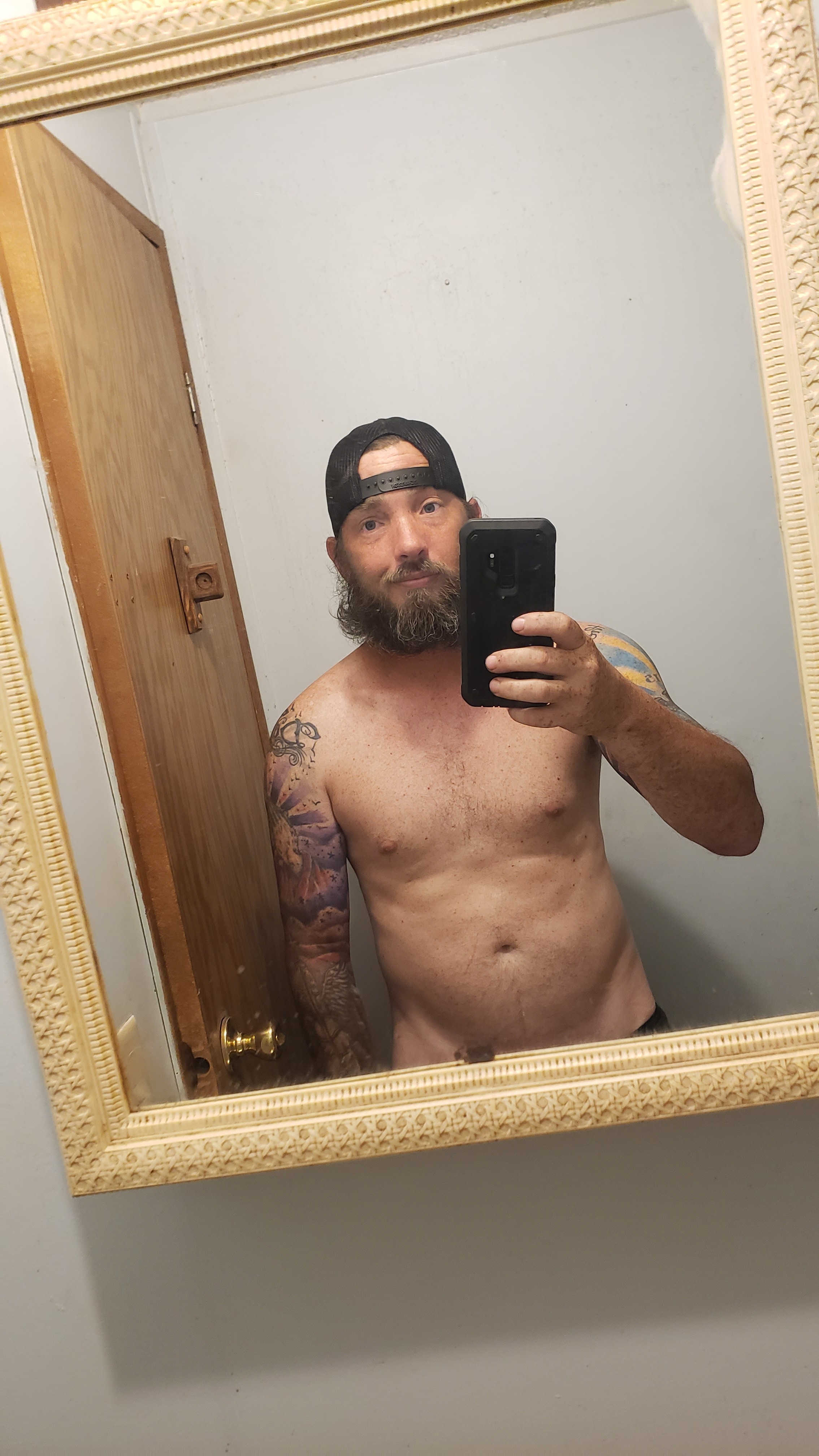 tattooguy83 profile