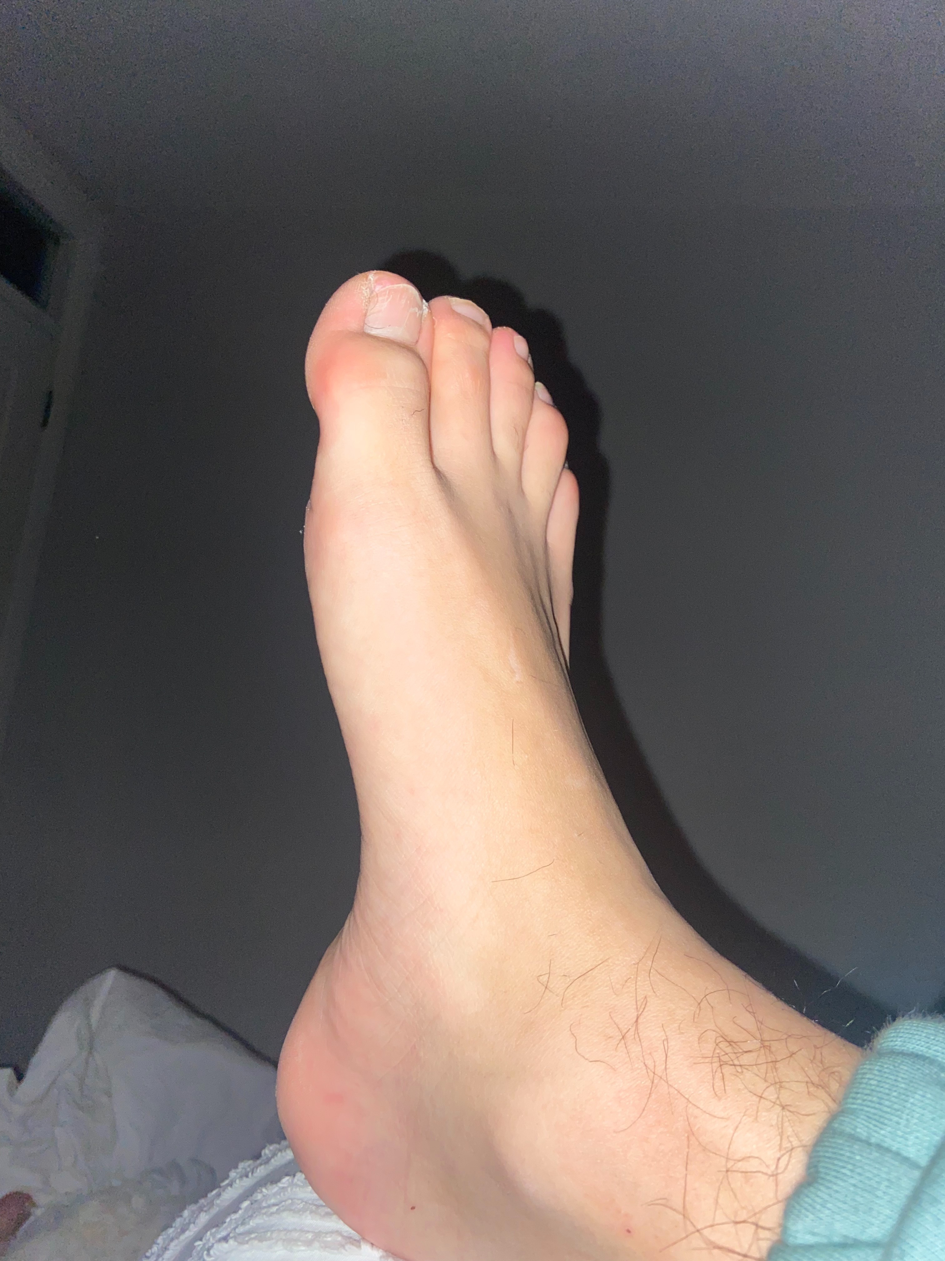 Feetandsocksonly001 profile