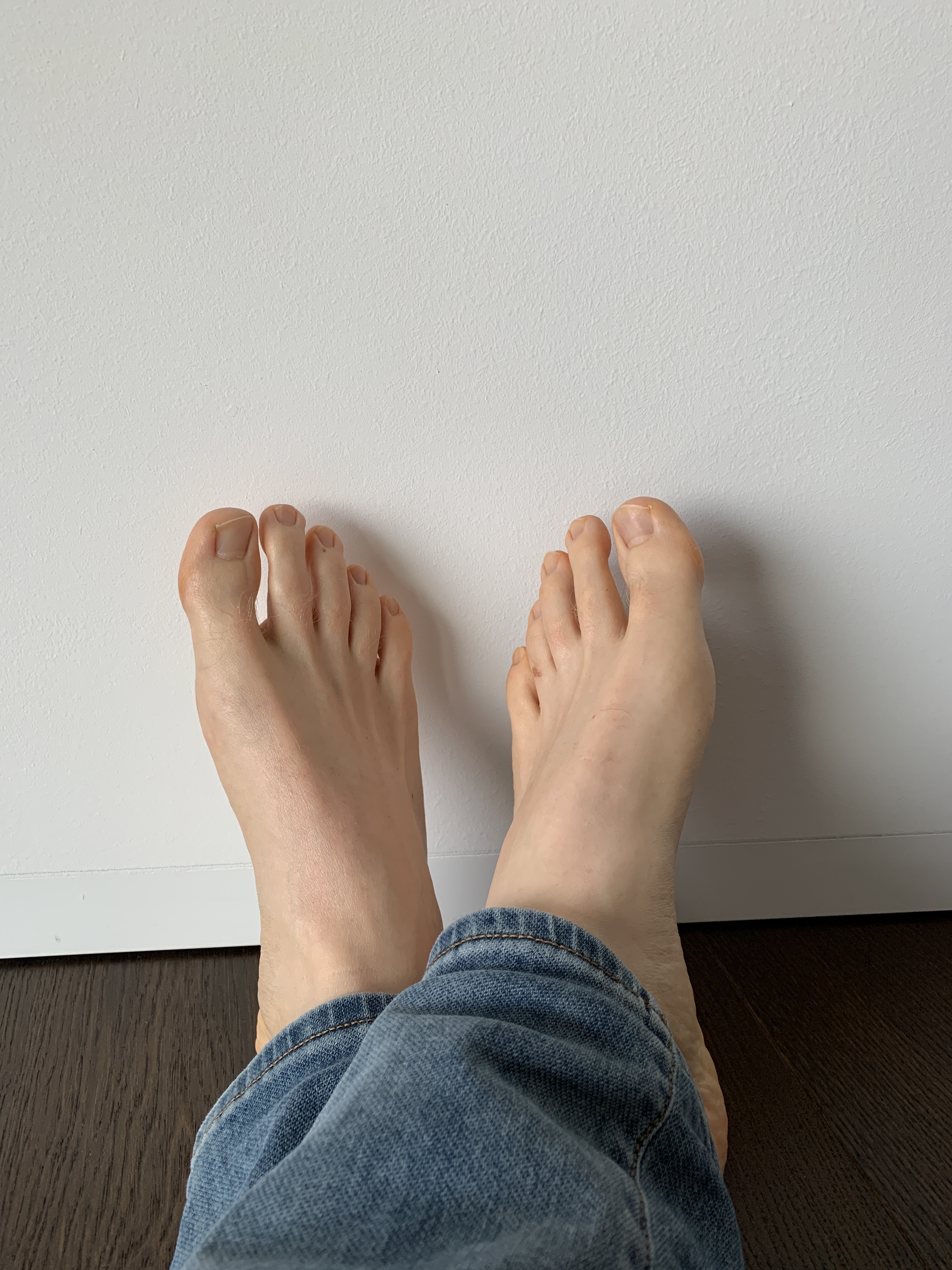 swiss-feet profile