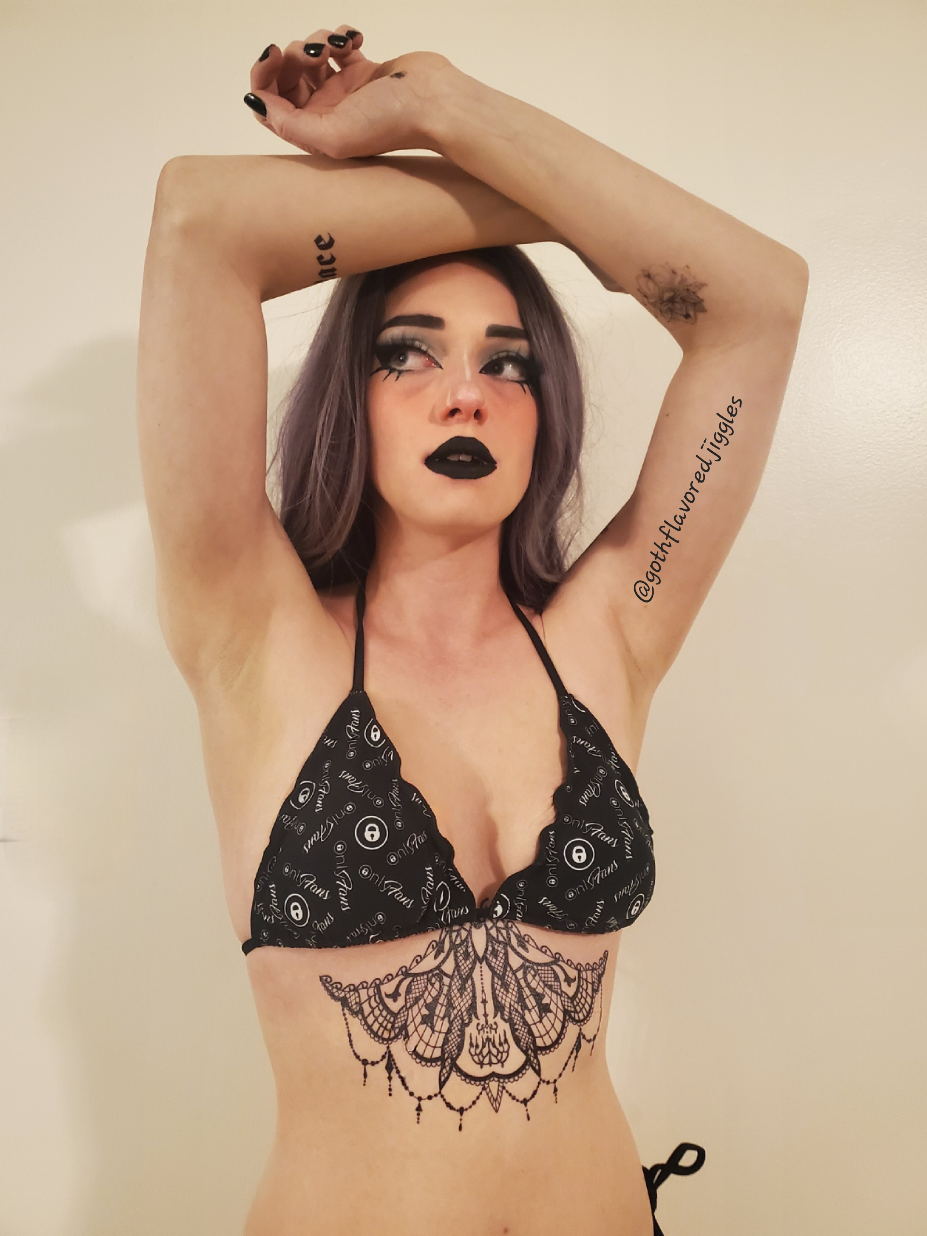 gothflavoredjiggles profile