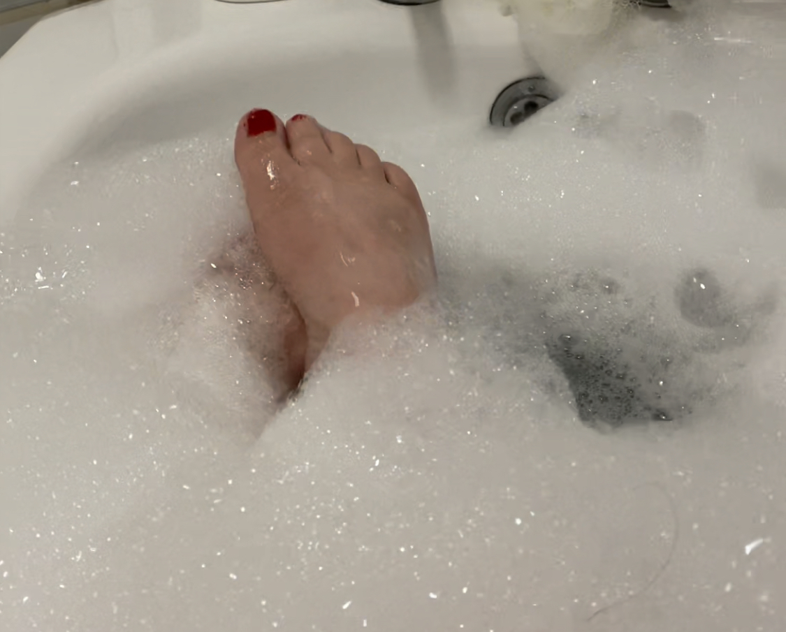 Sexee_feet_bbw thumbnail