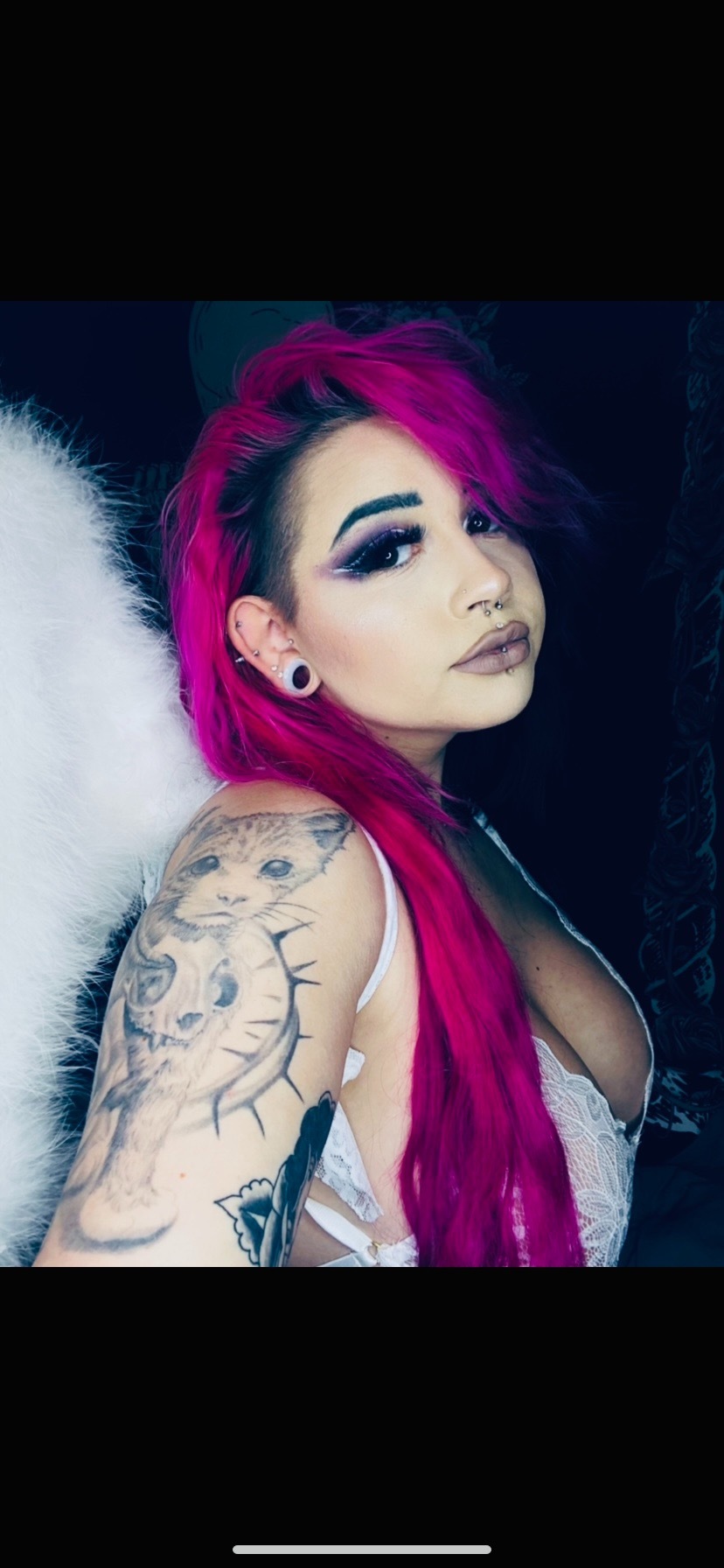 athenarose182 profile