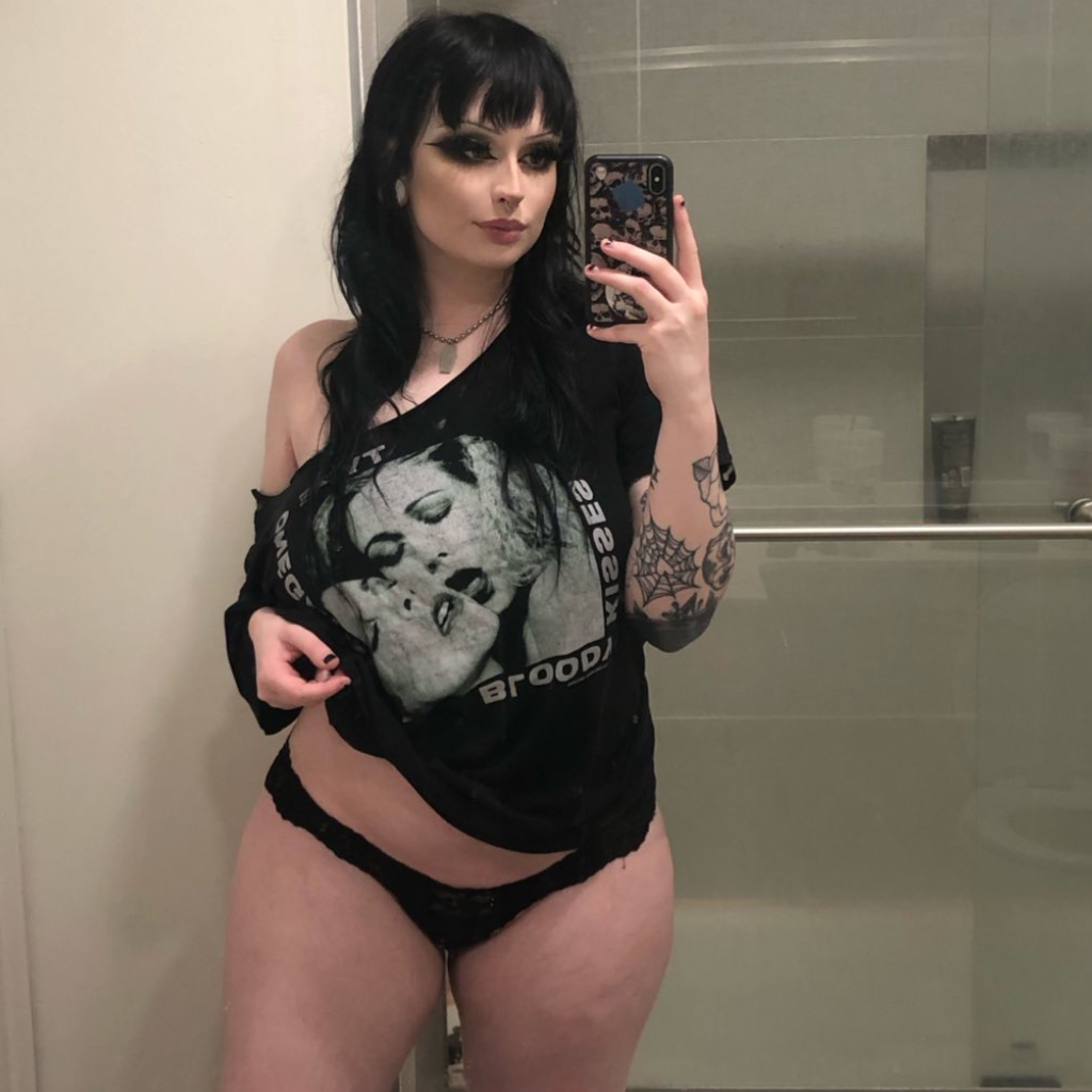 xxxpoisongirl profile