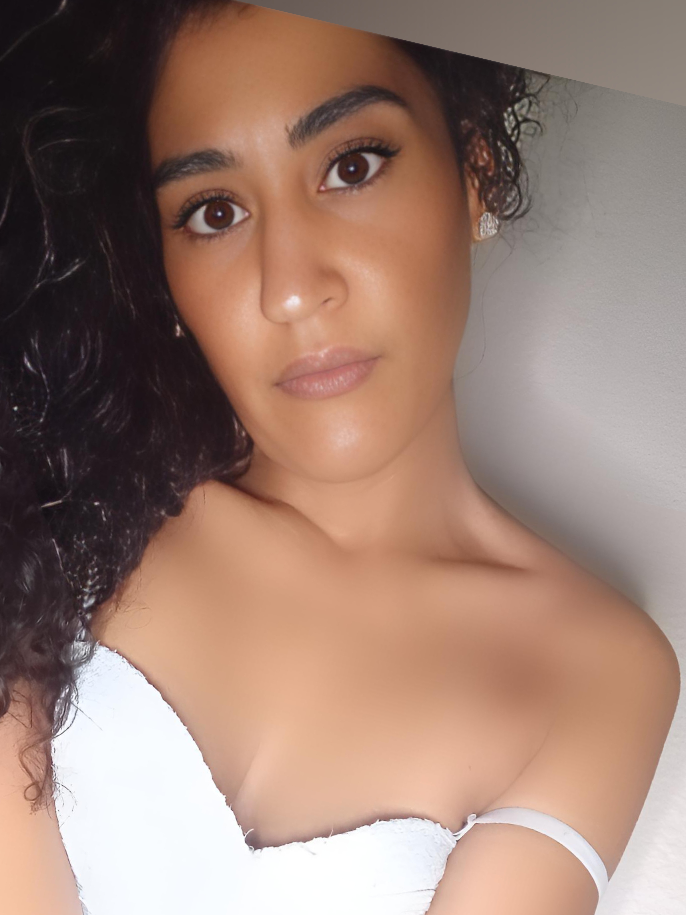 Cutencurvy56 profile