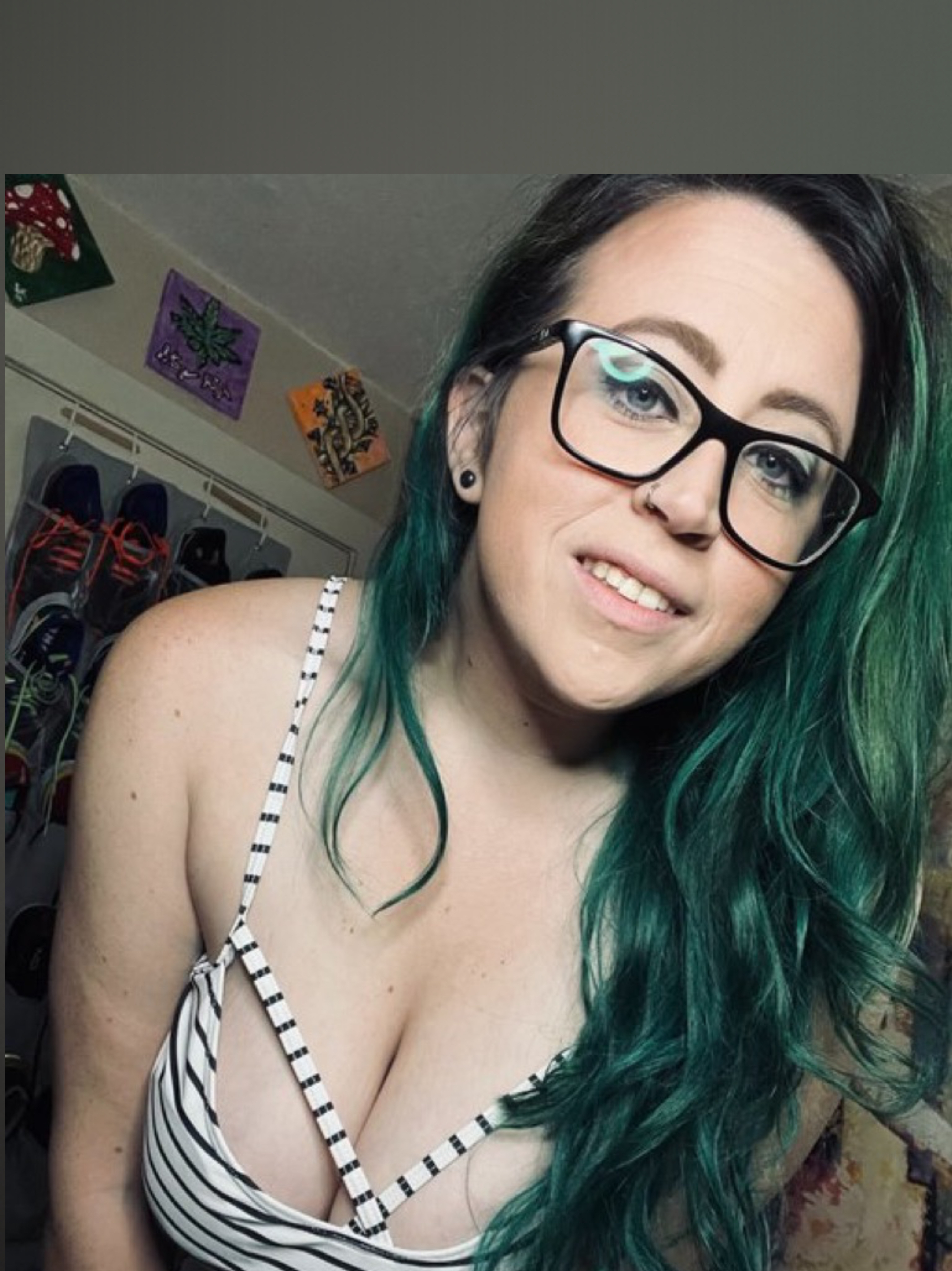 mrspineapple420free profile