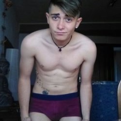 aaron_twinkxxx profile