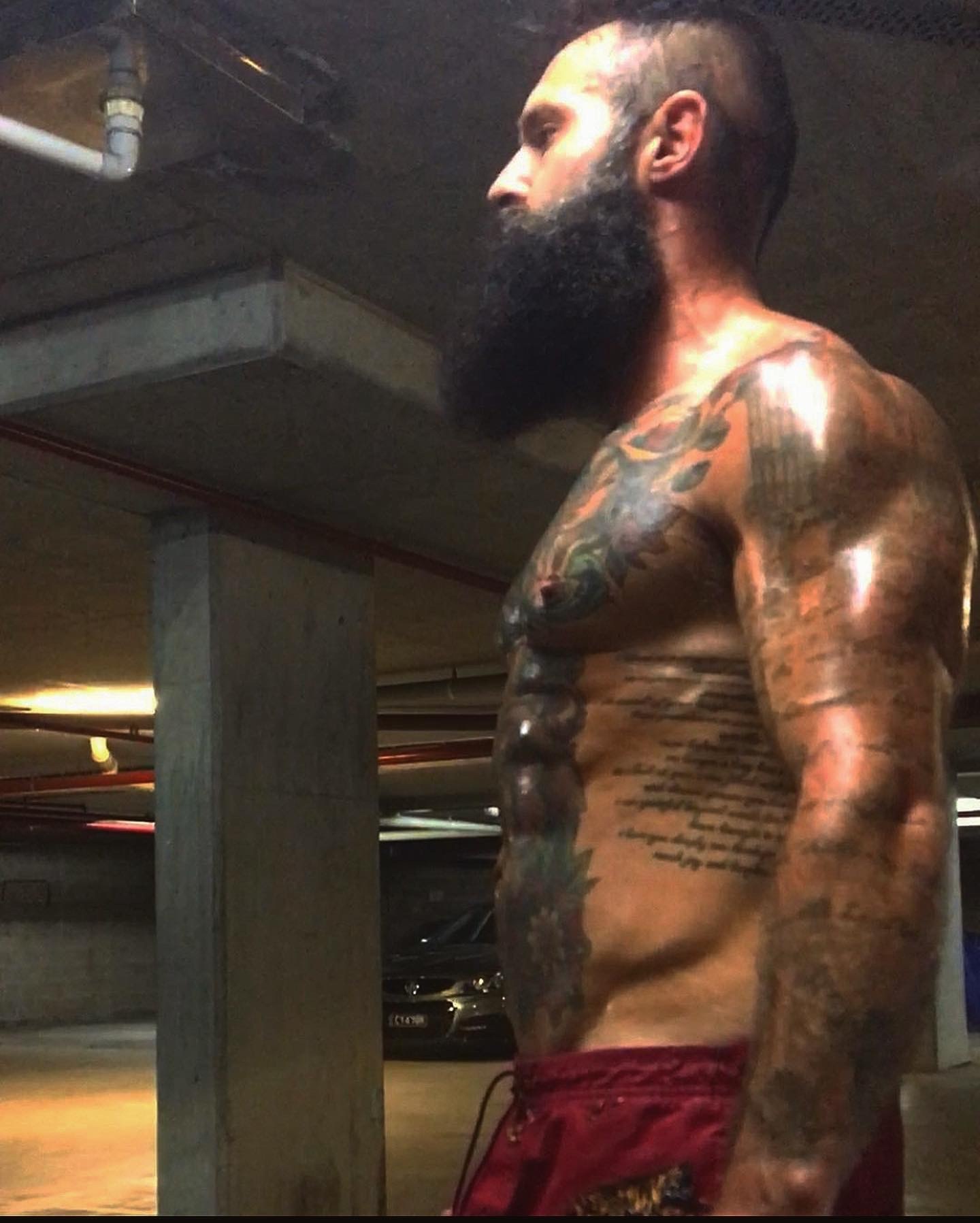 thebeardedxxx profile