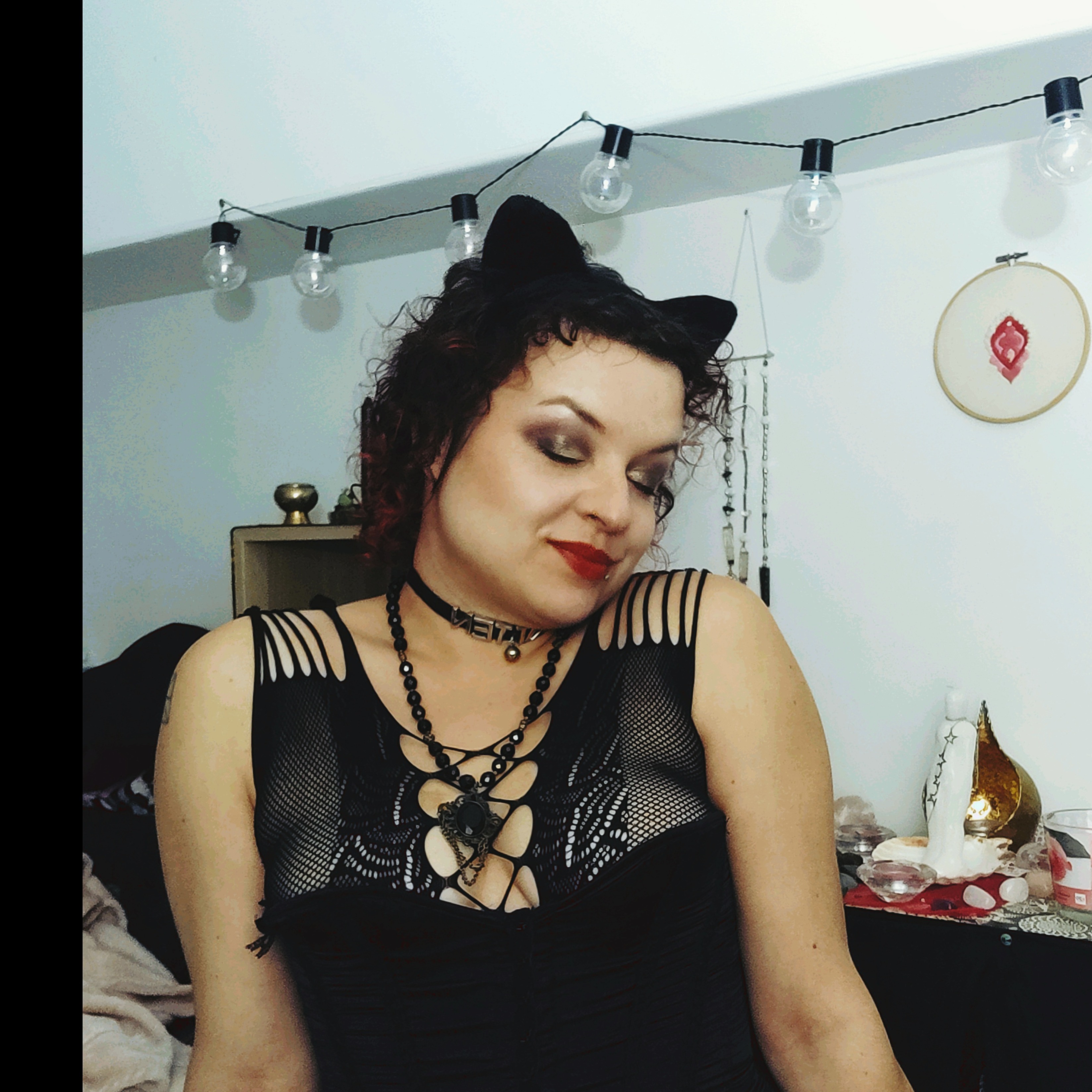 Nymphrodite/ Good girl witch pics profile